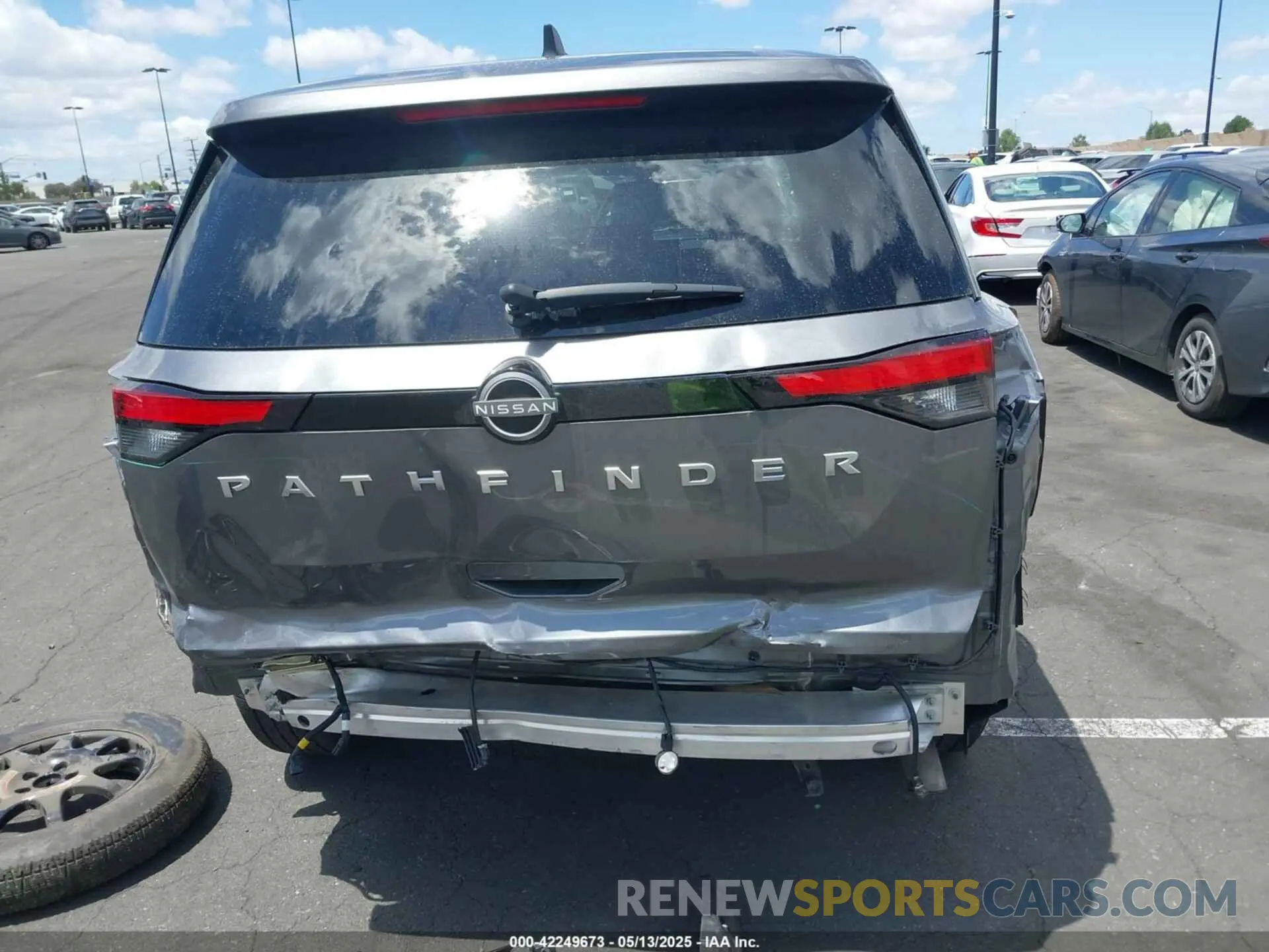 17 fotografías del automóvil dañado 5N1DR3AA3RC296378 NISSAN PATHFINDER 2024