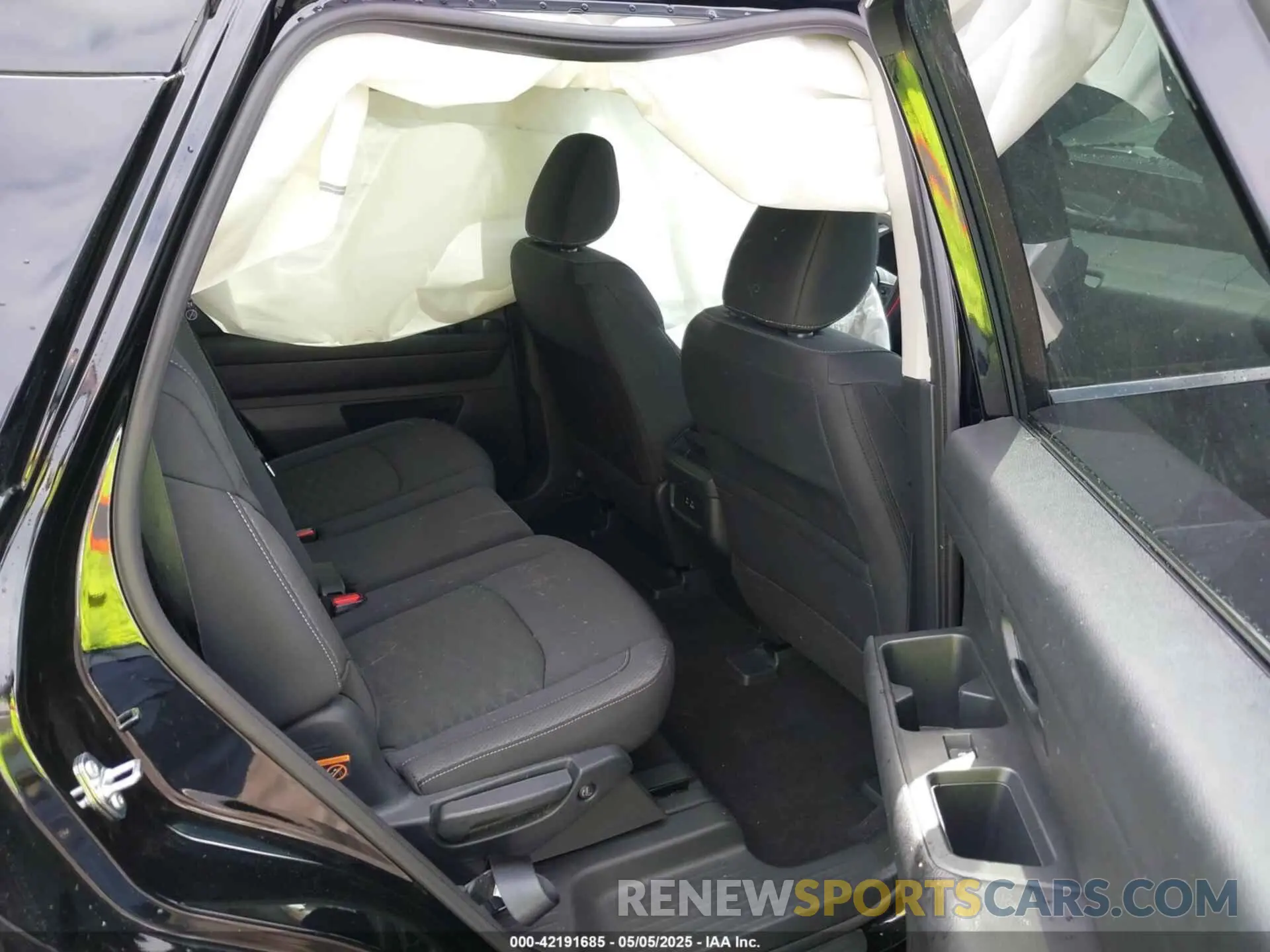 8 fotografías del automóvil dañado 5N1DR3AA5RC307252 NISSAN PATHFINDER 2024