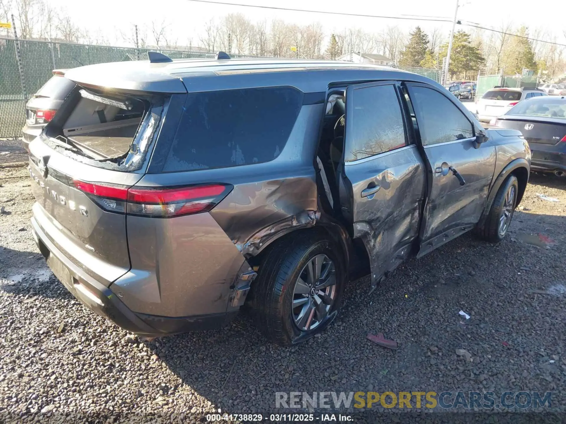 4 fotografías del automóvil dañado 5N1DR3AC1RC251330 NISSAN PATHFINDER 2024