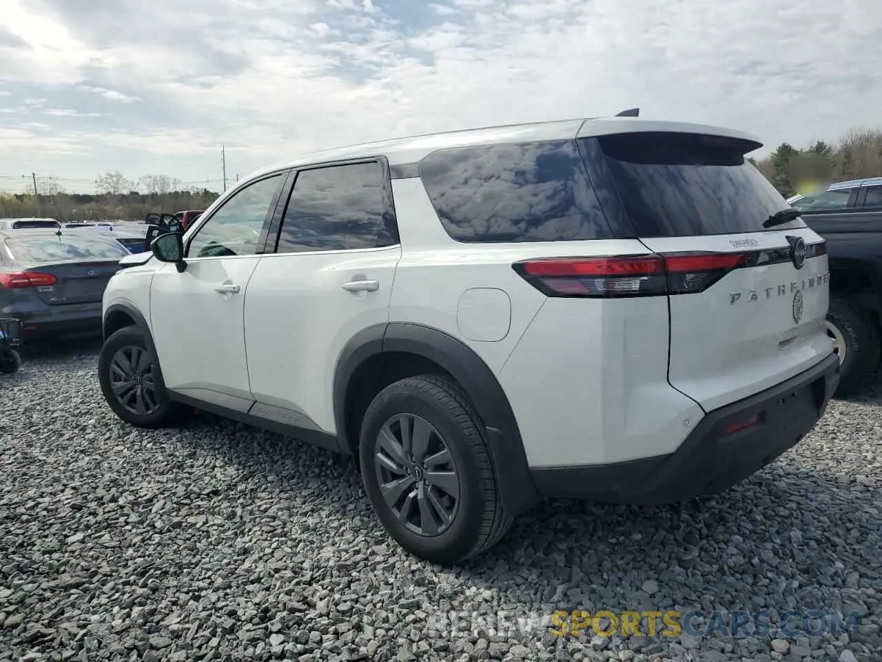 2 fotografías del automóvil dañado 5N1DR3AC3RC301452 NISSAN PATHFINDER 2024