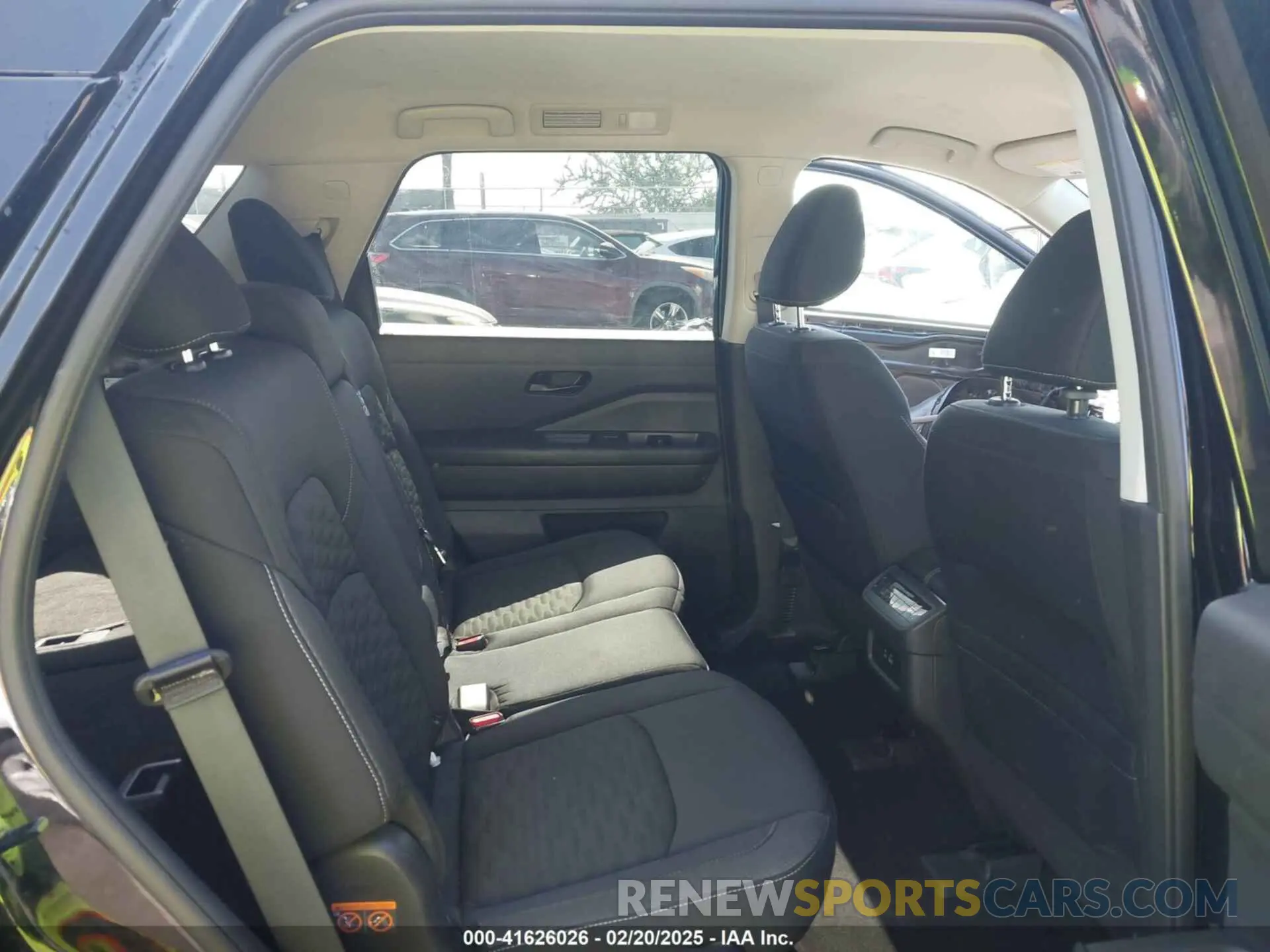 8 fotografías del automóvil dañado 5N1DR3BA1RC277519 NISSAN PATHFINDER 2024