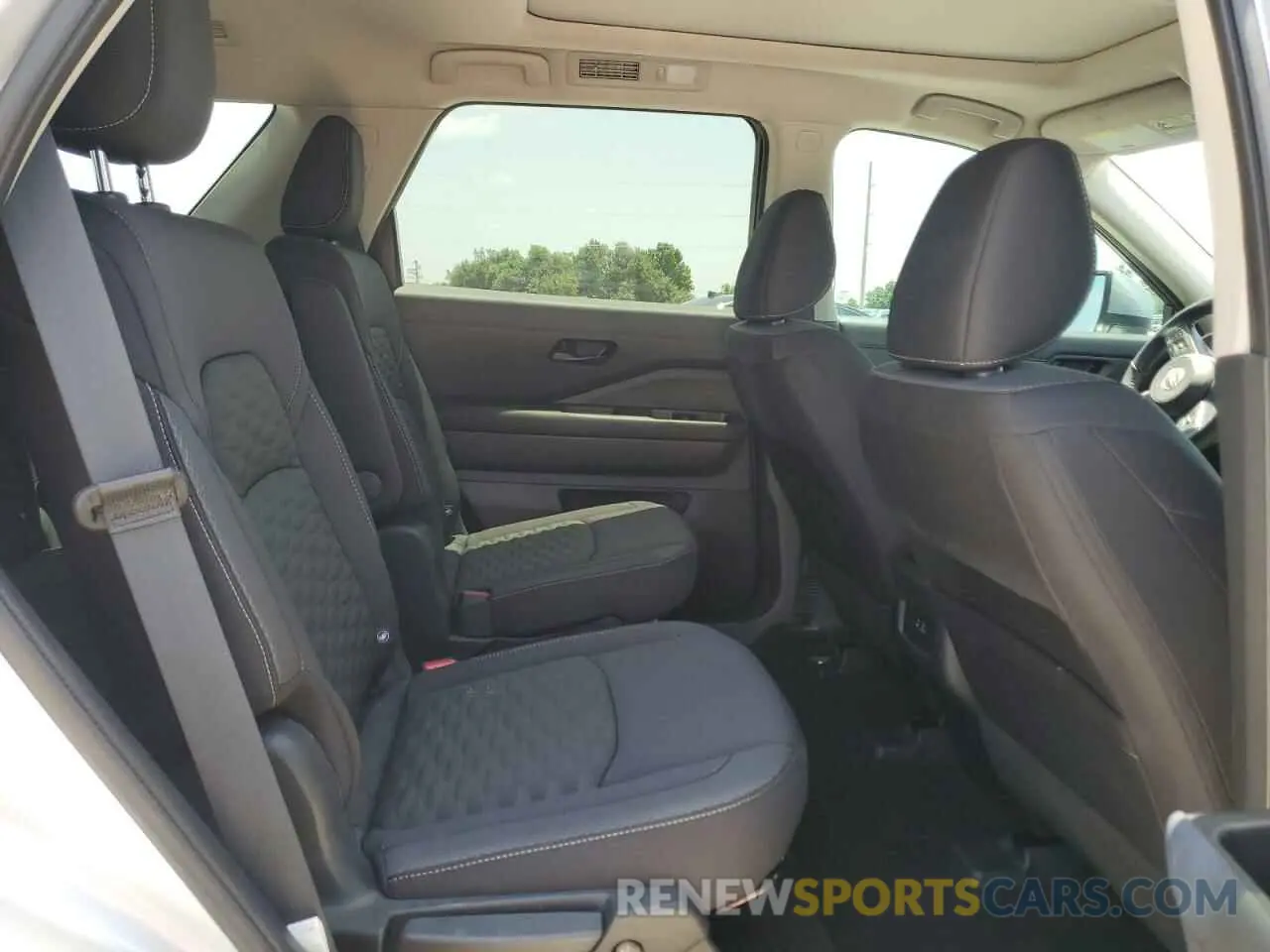 11 fotografías del automóvil dañado 5N1DR3BB9RC272271 NISSAN PATHFINDER 2024