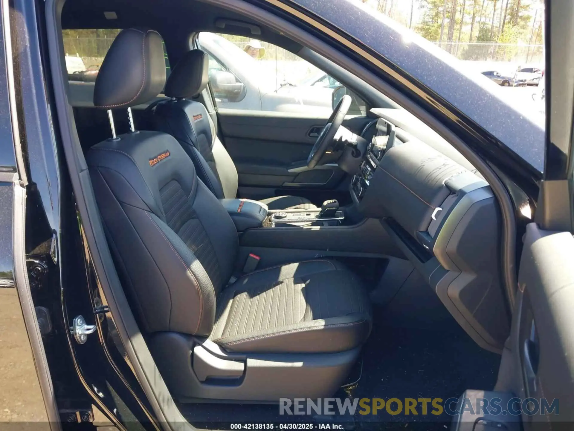 5 fotografías del automóvil dañado 5N1DR3BD6RC306832 NISSAN PATHFINDER 2024