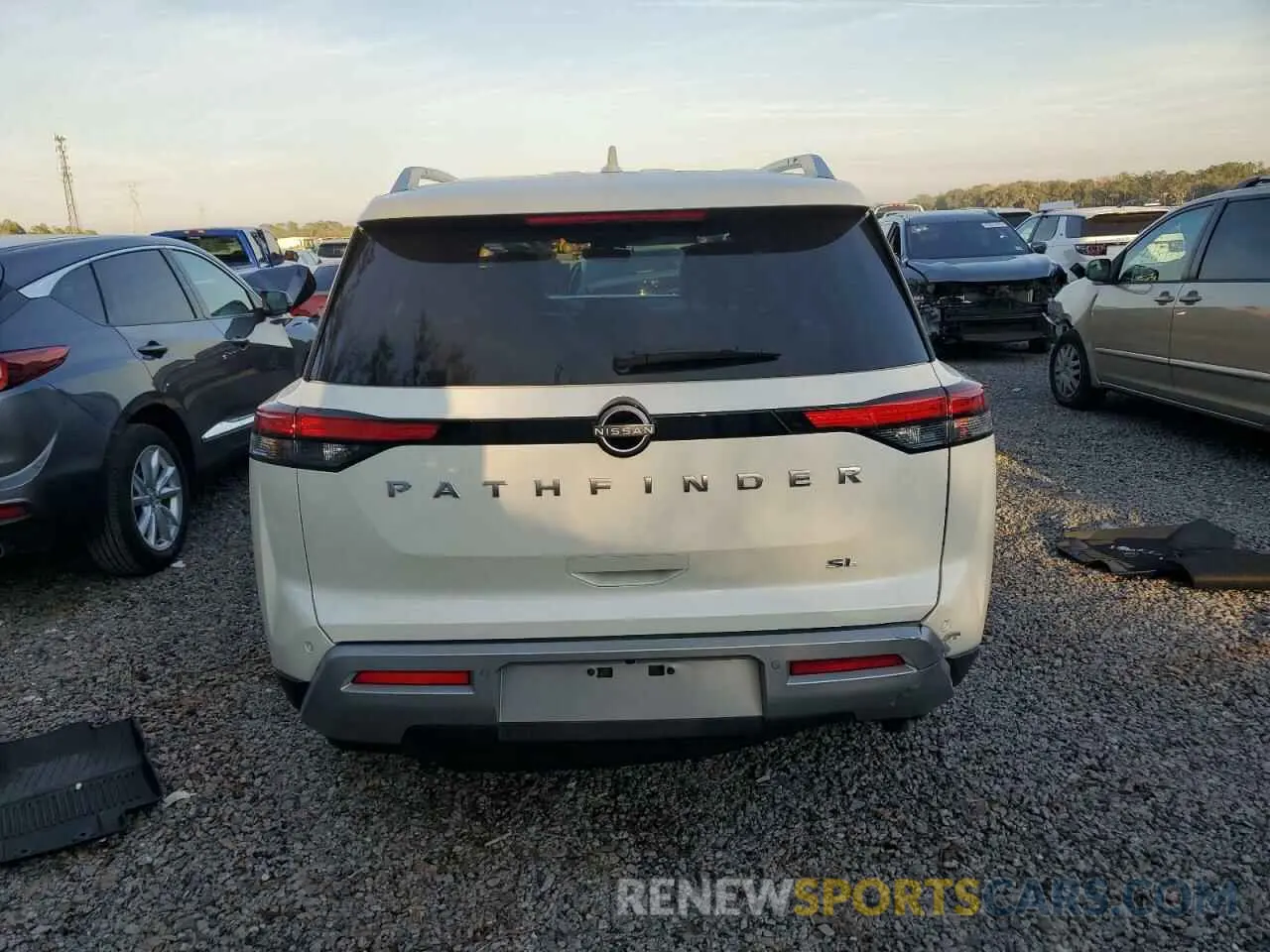 6 fotografías del automóvil dañado 5N1DR3CA5RC213157 NISSAN PATHFINDER 2024