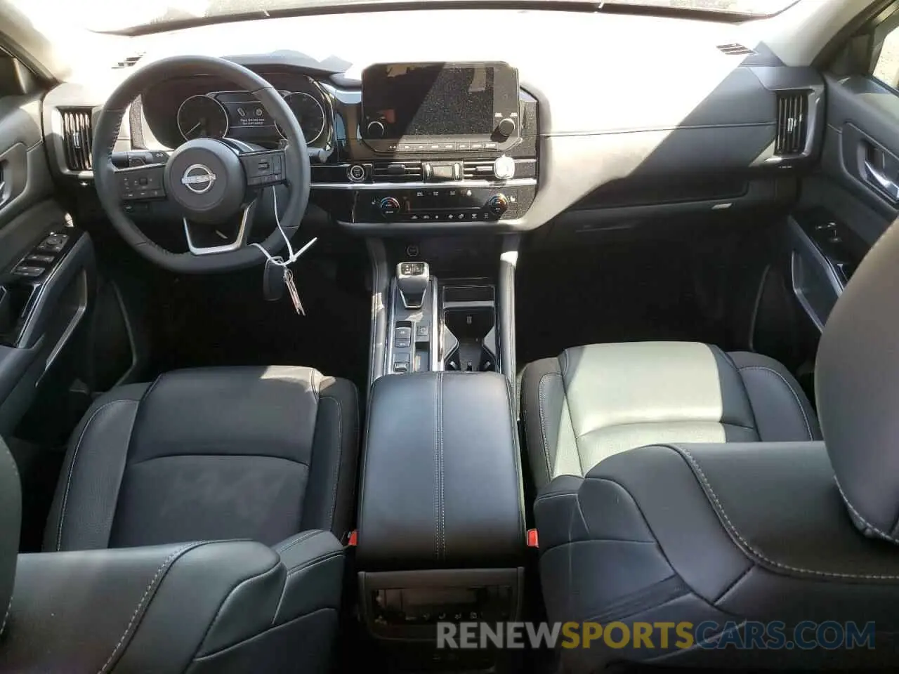8 fotografías del automóvil dañado 5N1DR3CA5RC250080 NISSAN PATHFINDER 2024