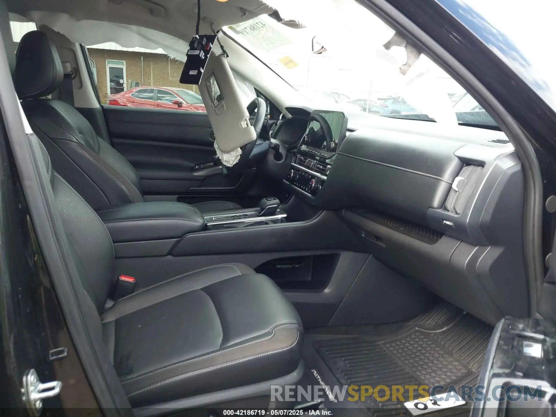 5 fotografías del automóvil dañado 5N1DR3CA8RC211175 NISSAN PATHFINDER 2024