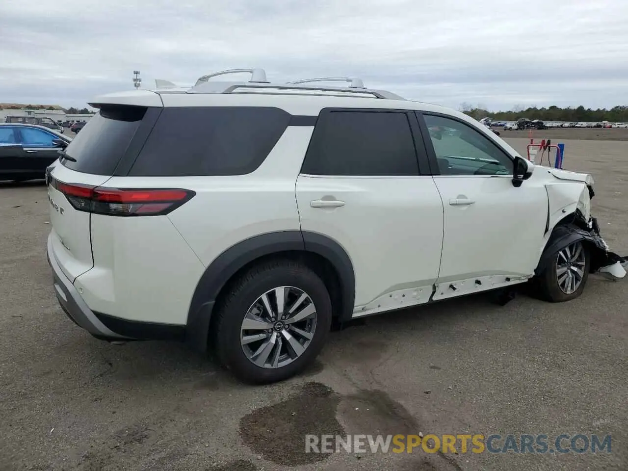3 fotografías del automóvil dañado 5N1DR3CC3RC209772 NISSAN PATHFINDER 2024