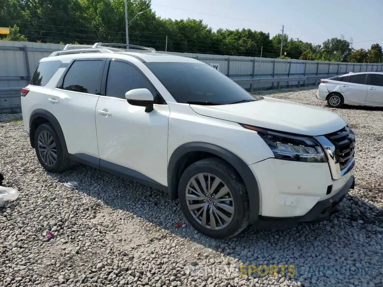 4 fotografías del automóvil dañado 5N1DR3CD3RC240142 NISSAN PATHFINDER 2024