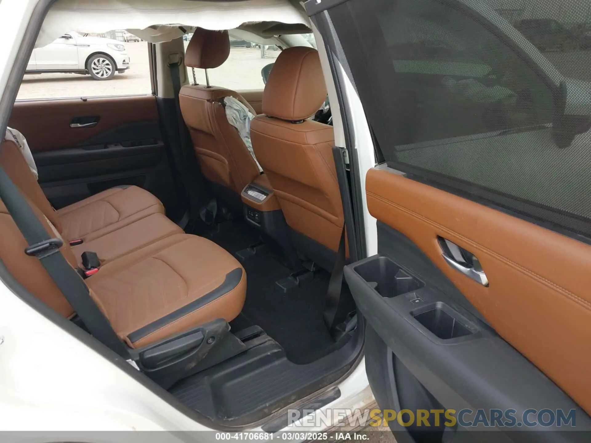 8 fotografías del automóvil dañado 5N1DR3DG7RC302926 NISSAN PATHFINDER 2024