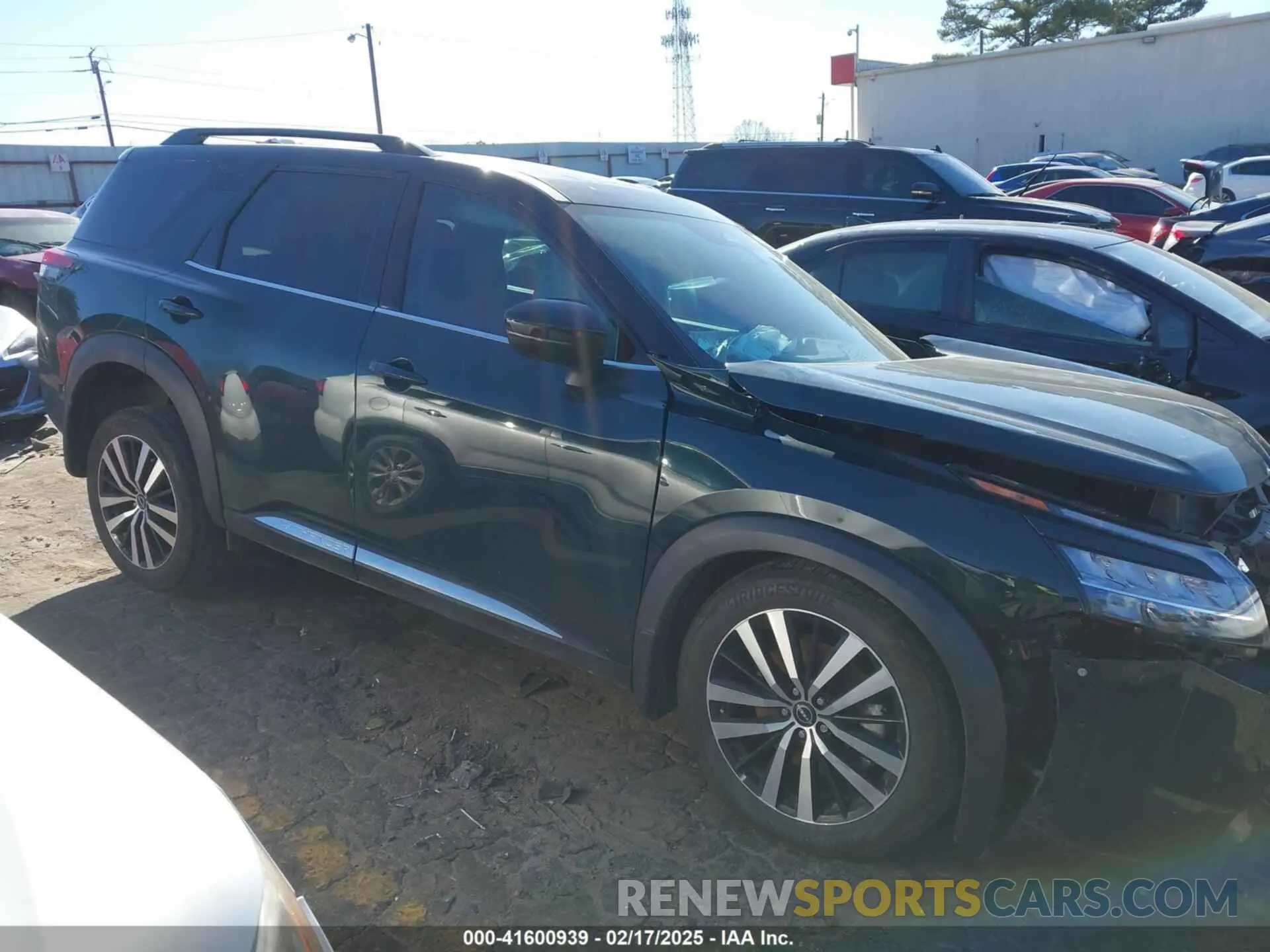 13 fotografías del automóvil dañado 5N1DR3DH1RC223387 NISSAN PATHFINDER 2024