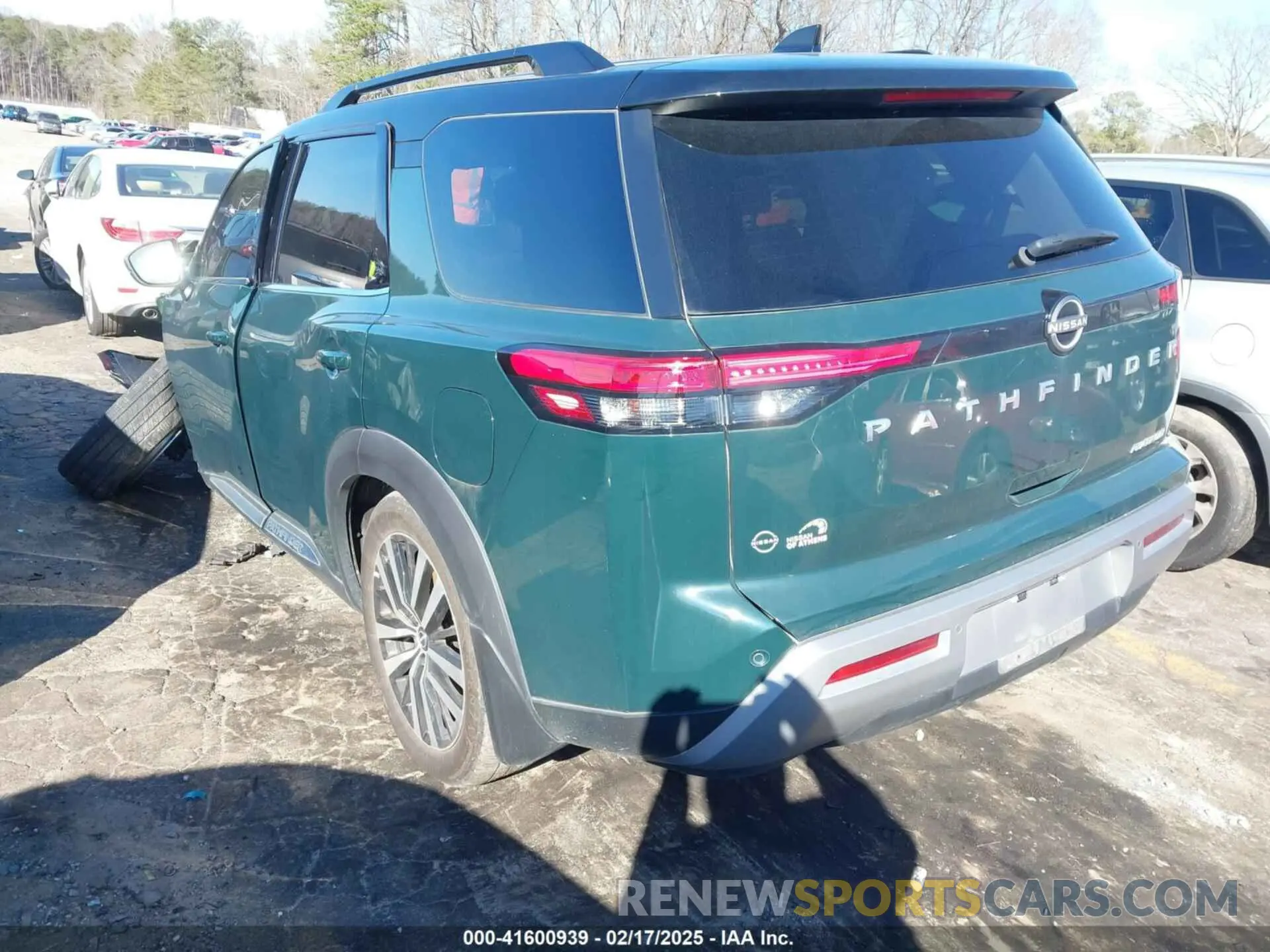 3 fotografías del automóvil dañado 5N1DR3DH1RC223387 NISSAN PATHFINDER 2024