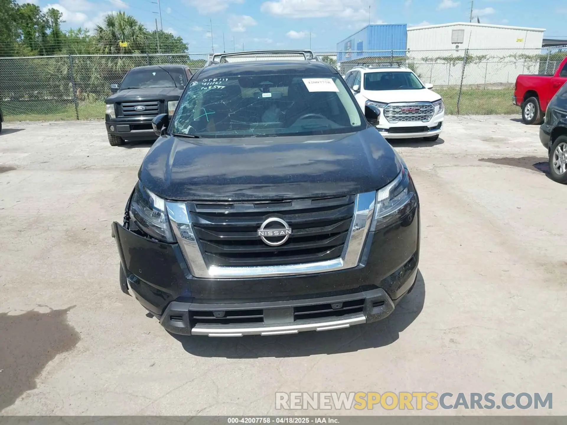 12 fotografías del automóvil dañado 5N1DR3DJ6RC243508 NISSAN PATHFINDER 2024