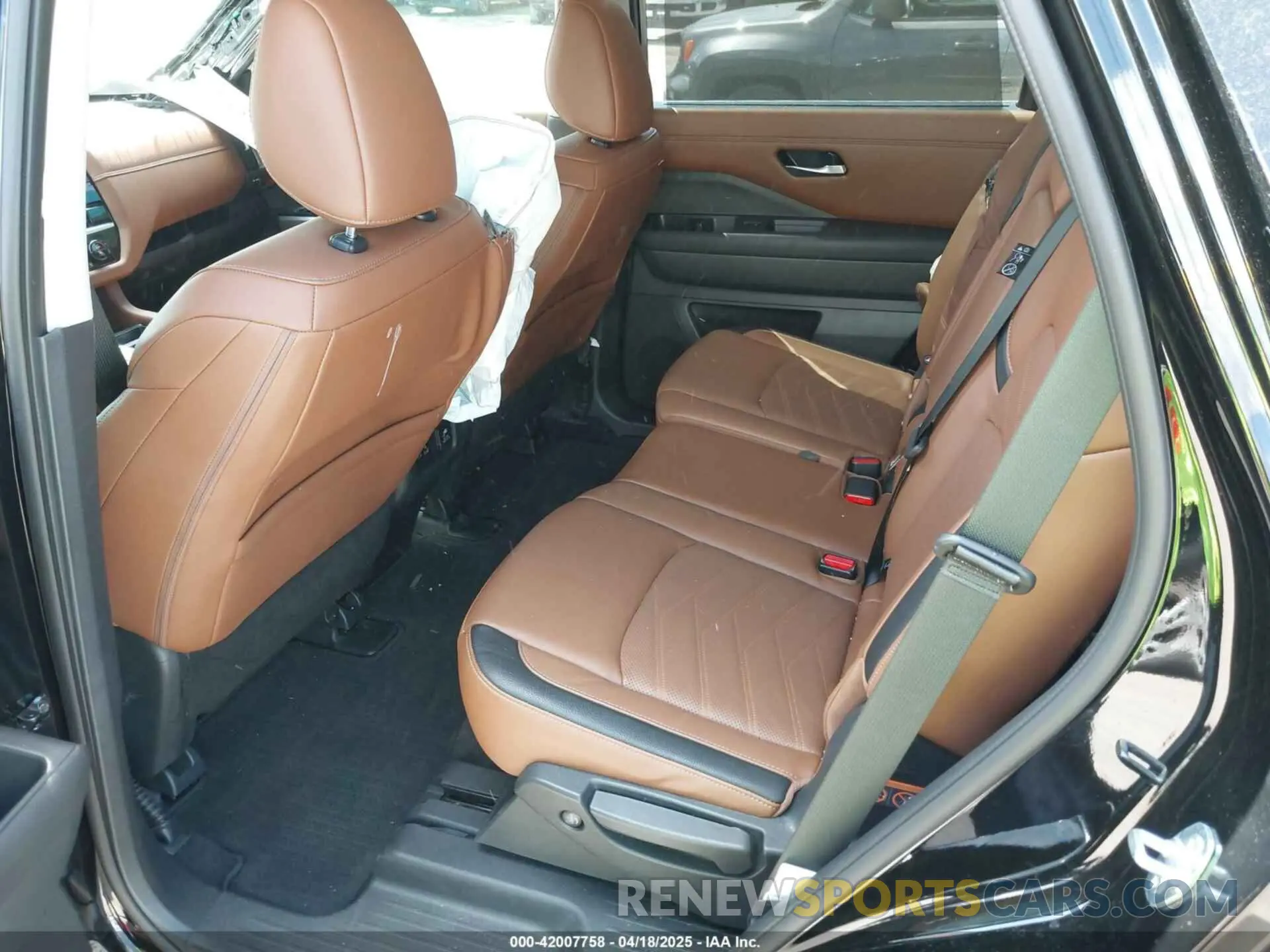 8 fotografías del automóvil dañado 5N1DR3DJ6RC243508 NISSAN PATHFINDER 2024