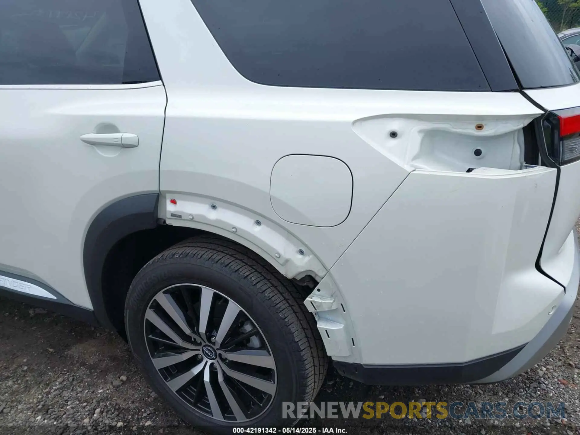 20 fotografías del automóvil dañado 5N1DR3DK4RC226005 NISSAN PATHFINDER 2024