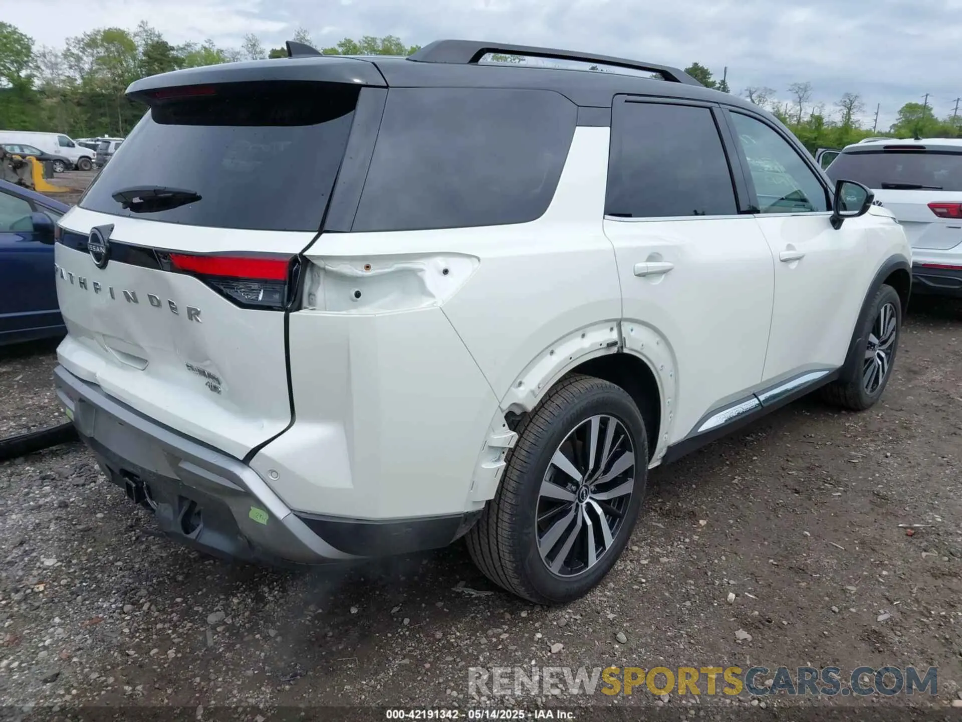 4 fotografías del automóvil dañado 5N1DR3DK4RC226005 NISSAN PATHFINDER 2024