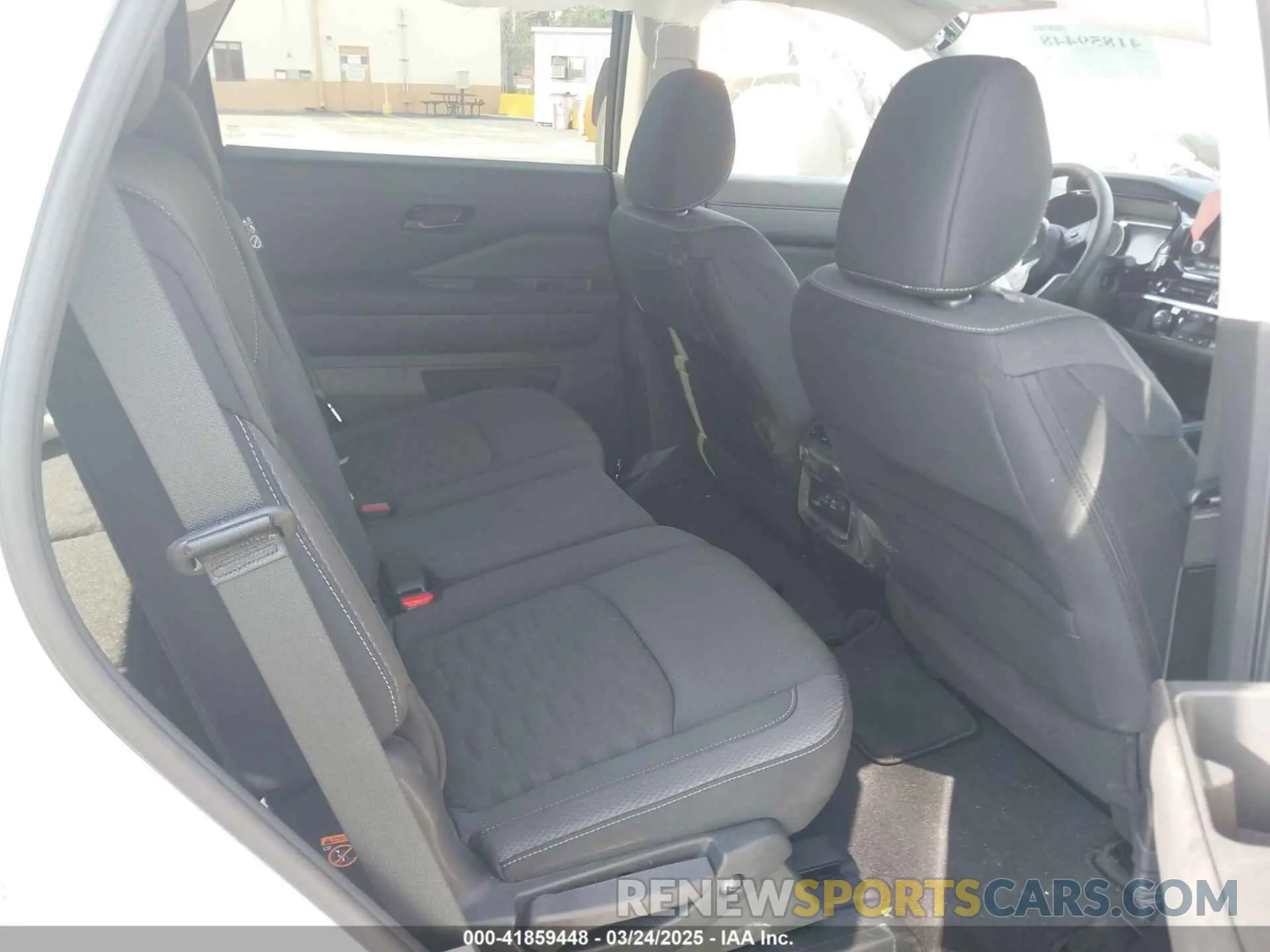 8 fotografías del automóvil dañado 5N1DR3BA6SC227415 NISSAN PATHFINDER 2025