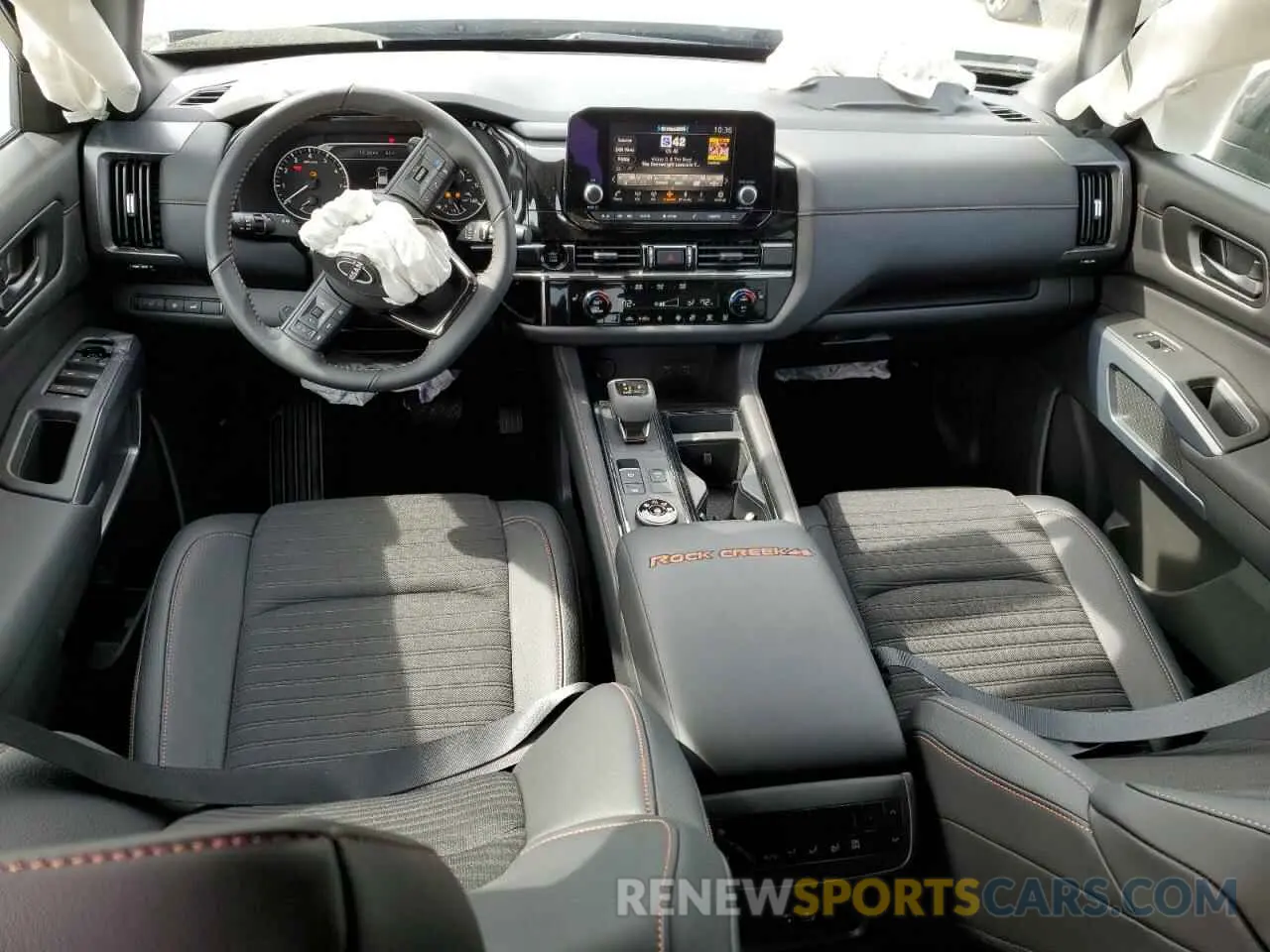 8 fotografías del automóvil dañado 5N1DR3BD2SC202831 NISSAN PATHFINDER 2025