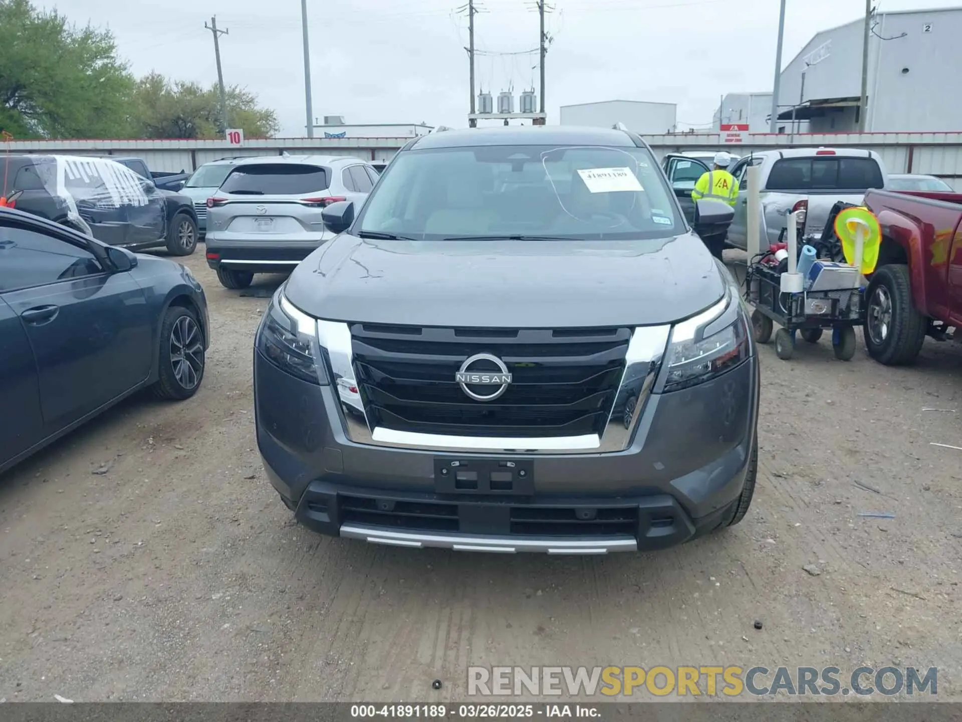12 fotografías del automóvil dañado 5N1DR3CA7SC236512 NISSAN PATHFINDER 2025