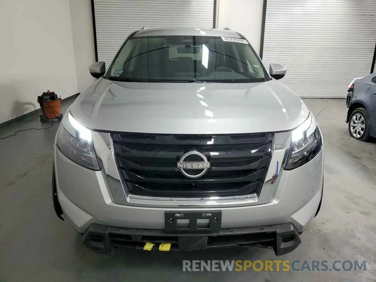 5 fotografías del automóvil dañado 5N1DR3CC2SC228707 NISSAN PATHFINDER 2025