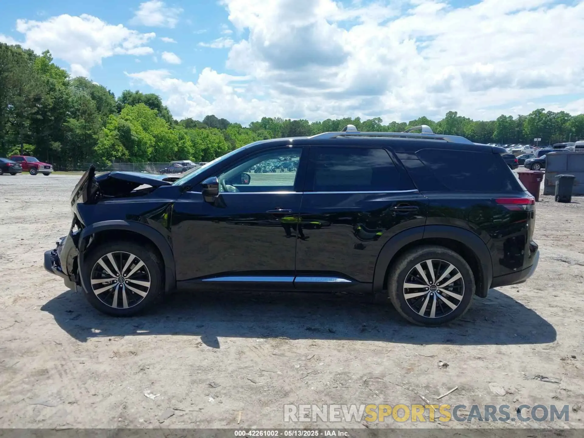14 fotografías del automóvil dañado 5N1DR3DH8SC224770 NISSAN PATHFINDER 2025