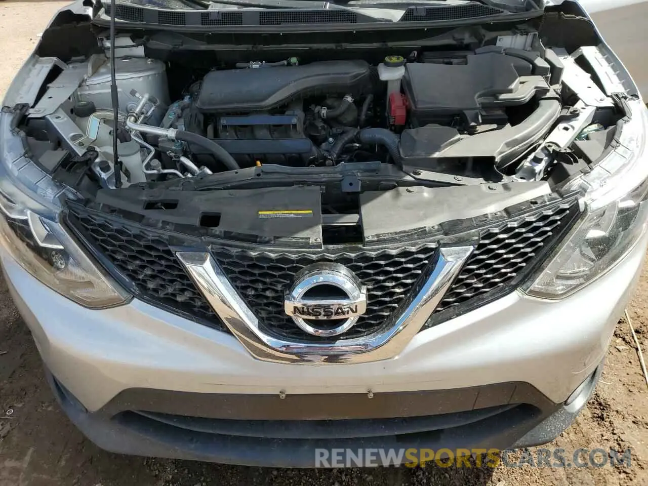 12 fotografías del automóvil dañado JN1BJ1CR6HW134979 NISSAN ROGUE 2017