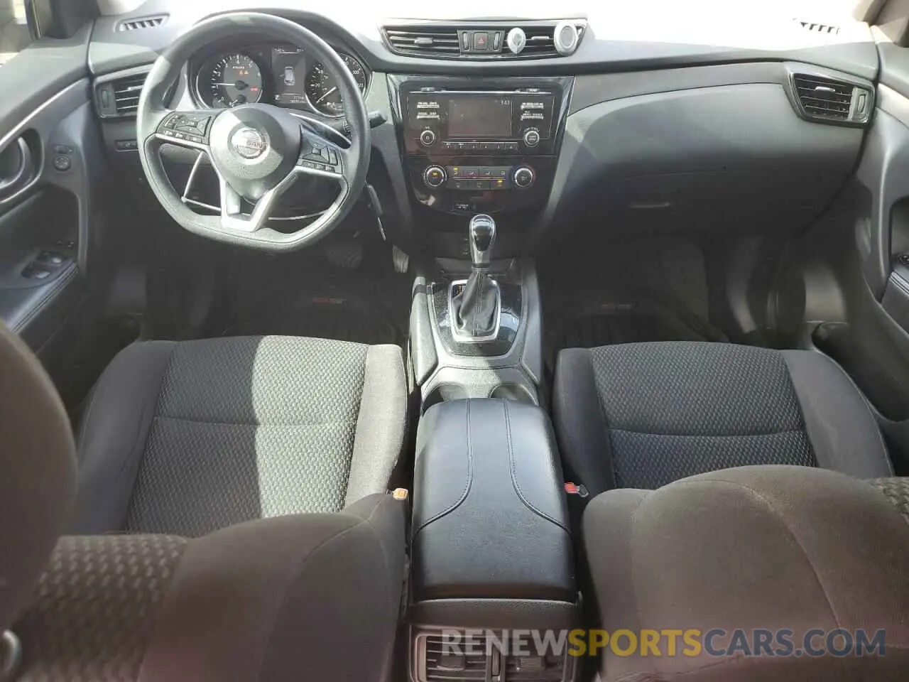 8 fotografías del automóvil dañado JN1BJ1CR6HW134979 NISSAN ROGUE 2017