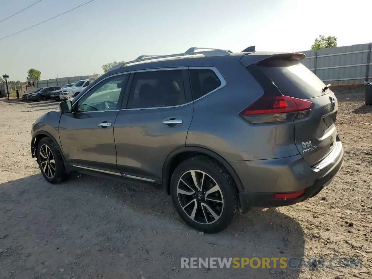 2 fotografías del automóvil dañado 5N1AT2MT0KC706202 NISSAN ROGUE 2019