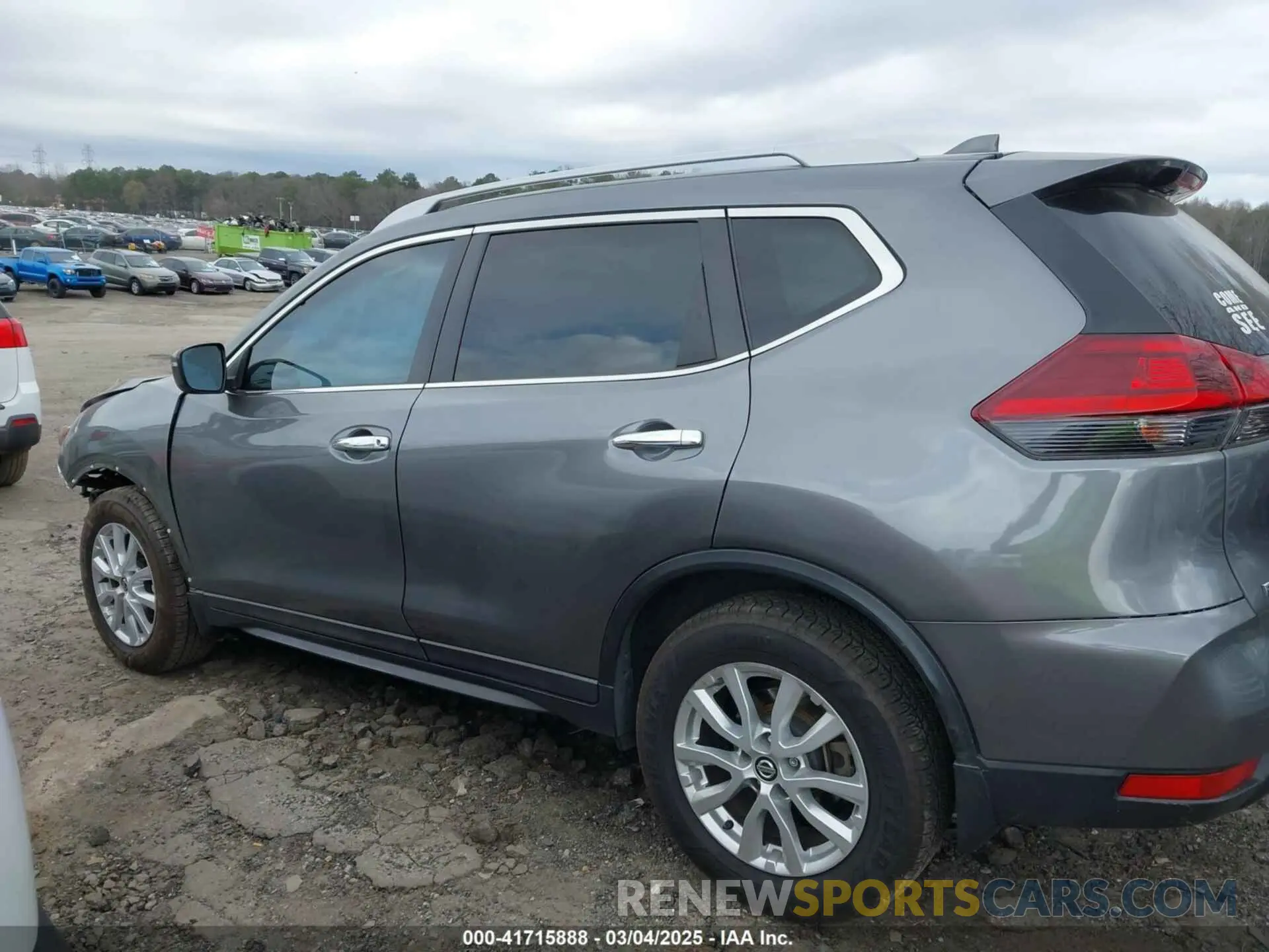 14 fotografías del automóvil dañado 5N1AT2MT0KC708984 NISSAN ROGUE 2019