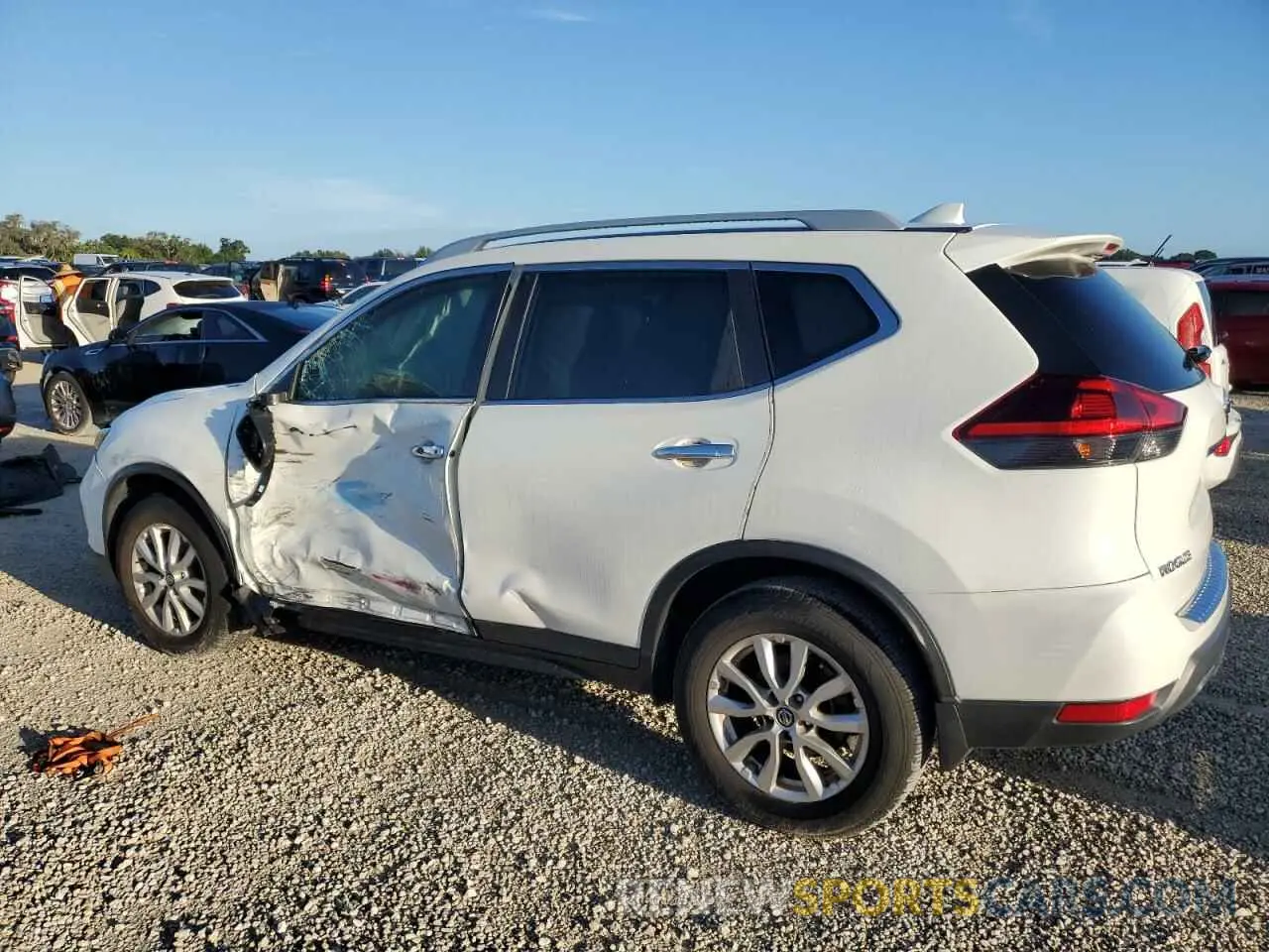 2 fotografías del automóvil dañado 5N1AT2MT0KC830924 NISSAN ROGUE 2019