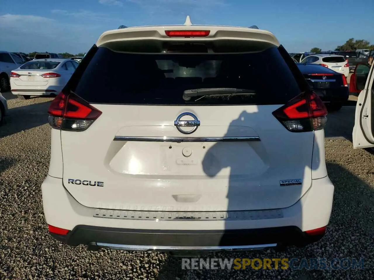 6 fotografías del automóvil dañado 5N1AT2MT0KC830924 NISSAN ROGUE 2019