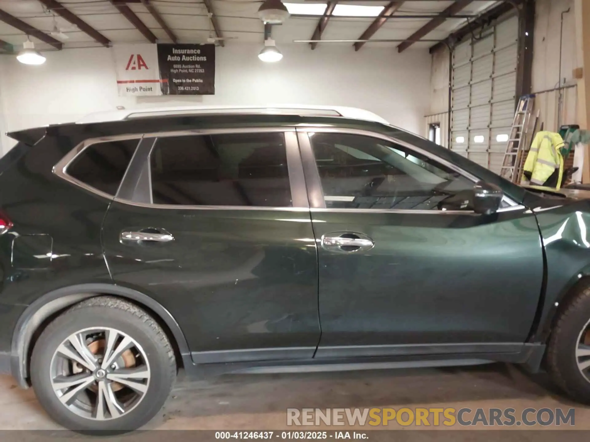 13 fotografías del automóvil dañado 5N1AT2MT1KC709383 NISSAN ROGUE 2019