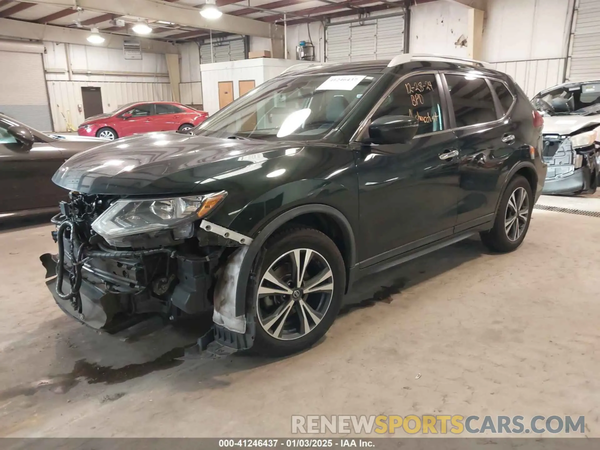 2 fotografías del automóvil dañado 5N1AT2MT1KC709383 NISSAN ROGUE 2019