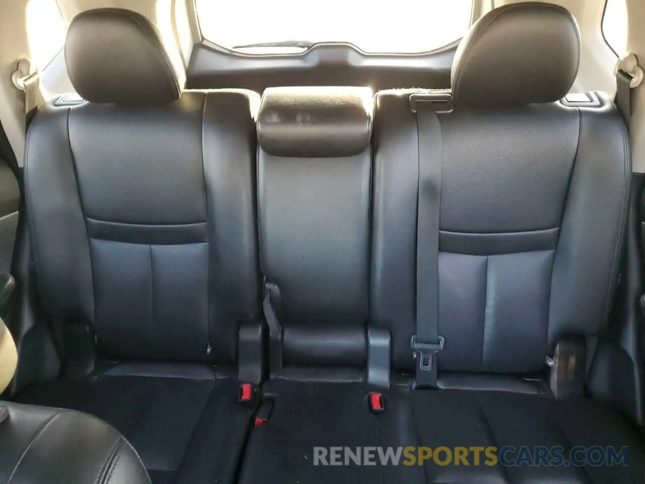 10 fotografías del automóvil dañado 5N1AT2MT2KC738858 NISSAN ROGUE 2019