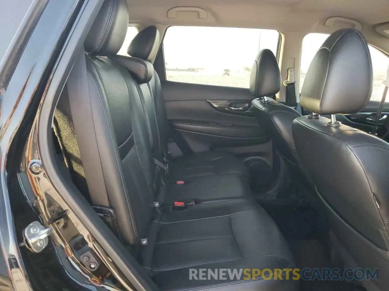 11 fotografías del automóvil dañado 5N1AT2MT2KC738858 NISSAN ROGUE 2019
