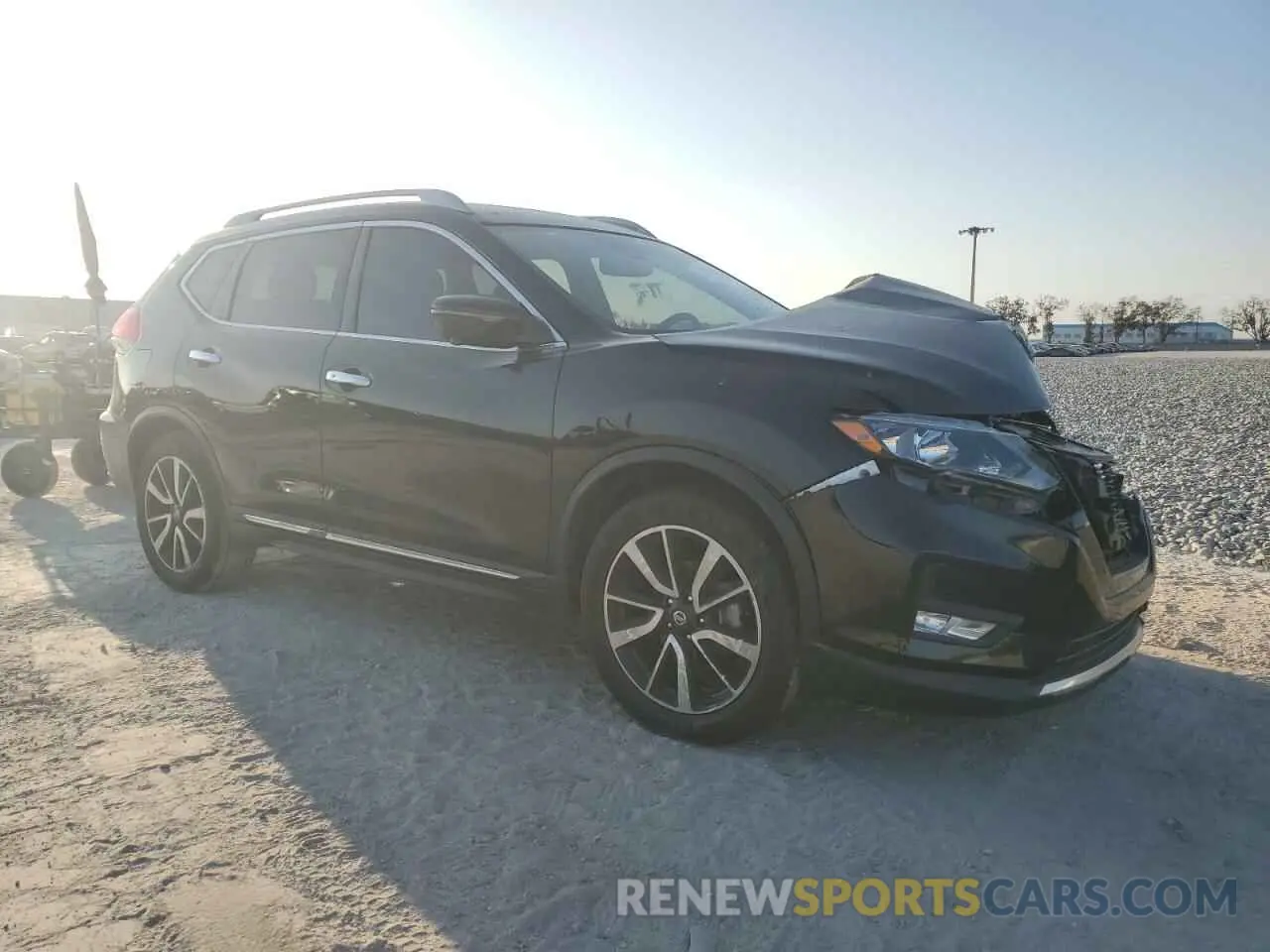 4 fotografías del automóvil dañado 5N1AT2MT2KC738858 NISSAN ROGUE 2019