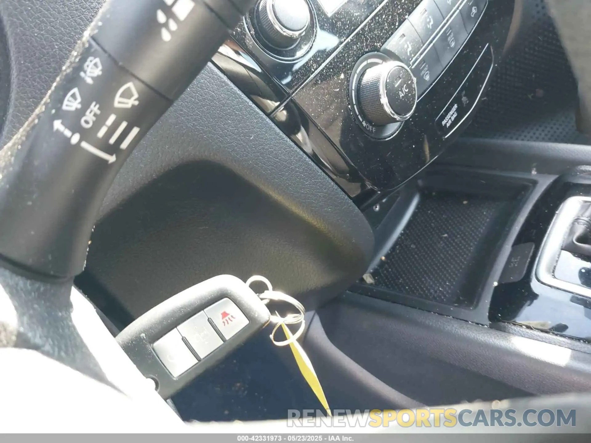11 fotografías del automóvil dañado 5N1AT2MT2KC768720 NISSAN ROGUE 2019