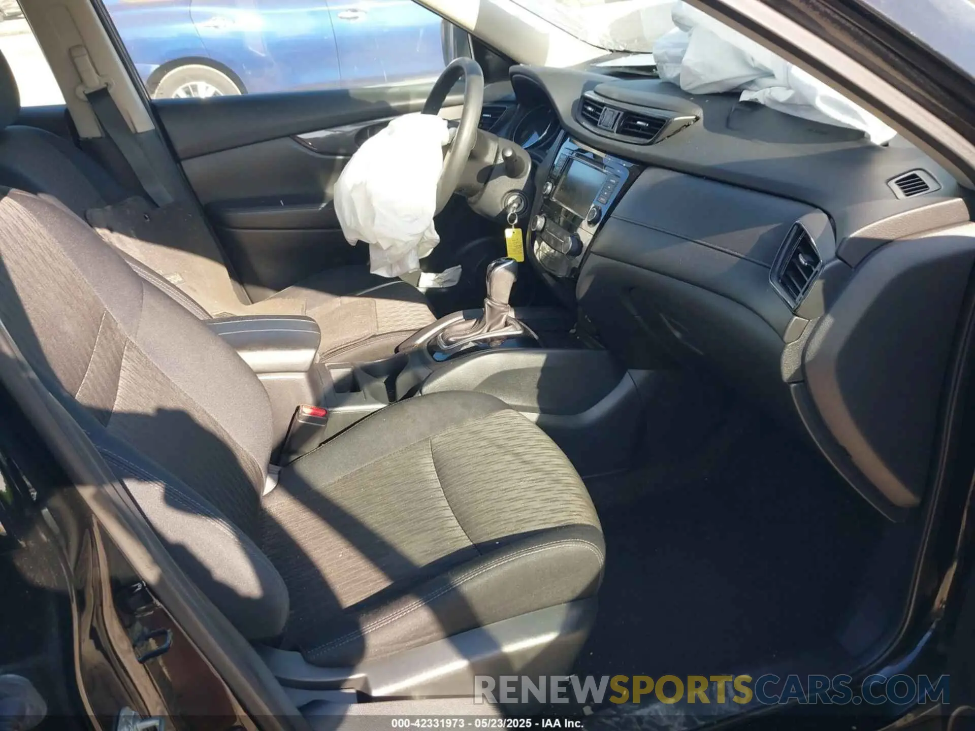 5 fotografías del automóvil dañado 5N1AT2MT2KC768720 NISSAN ROGUE 2019