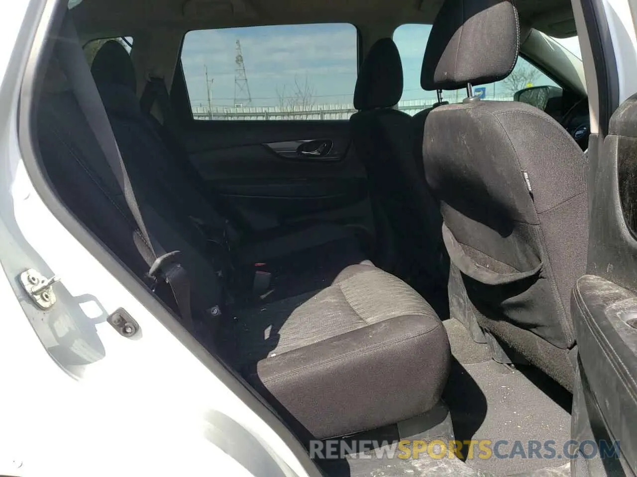 11 fotografías del automóvil dañado 5N1AT2MT2KC792225 NISSAN ROGUE 2019