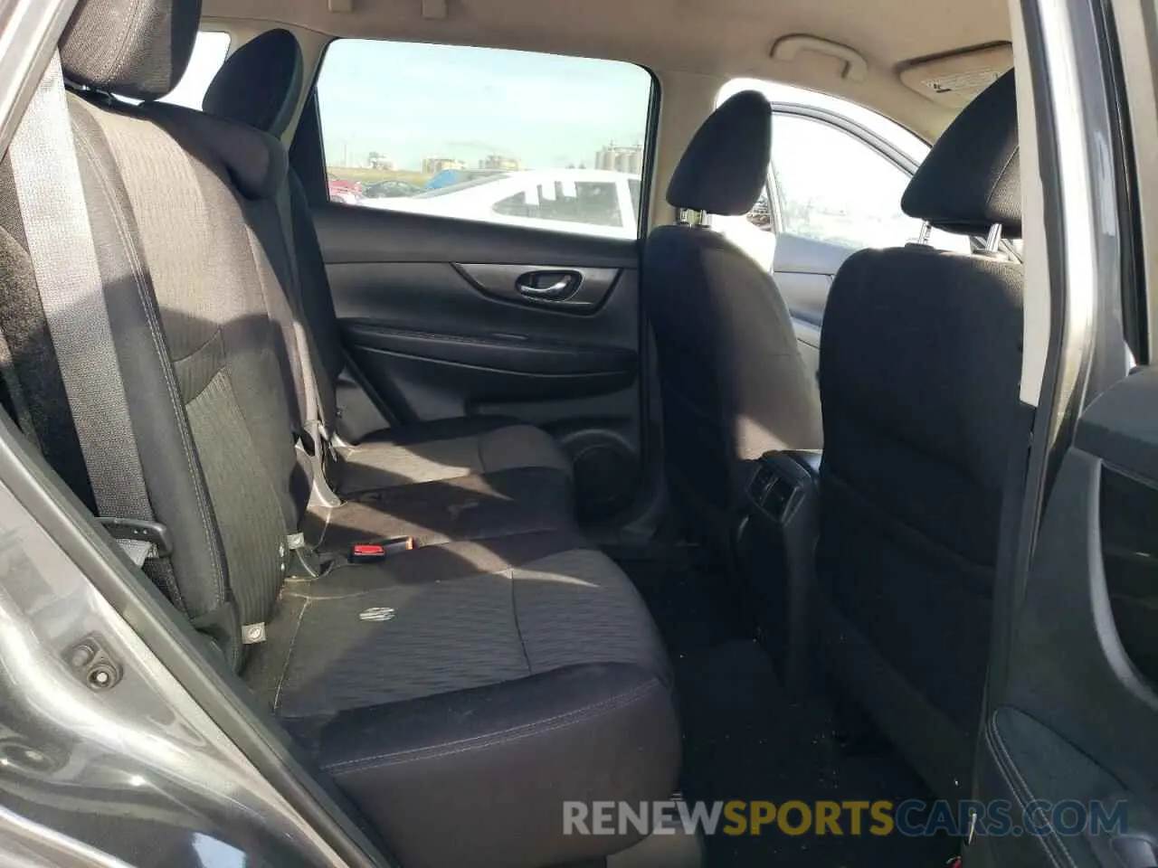 11 fotografías del automóvil dañado 5N1AT2MT2KC797022 NISSAN ROGUE 2019
