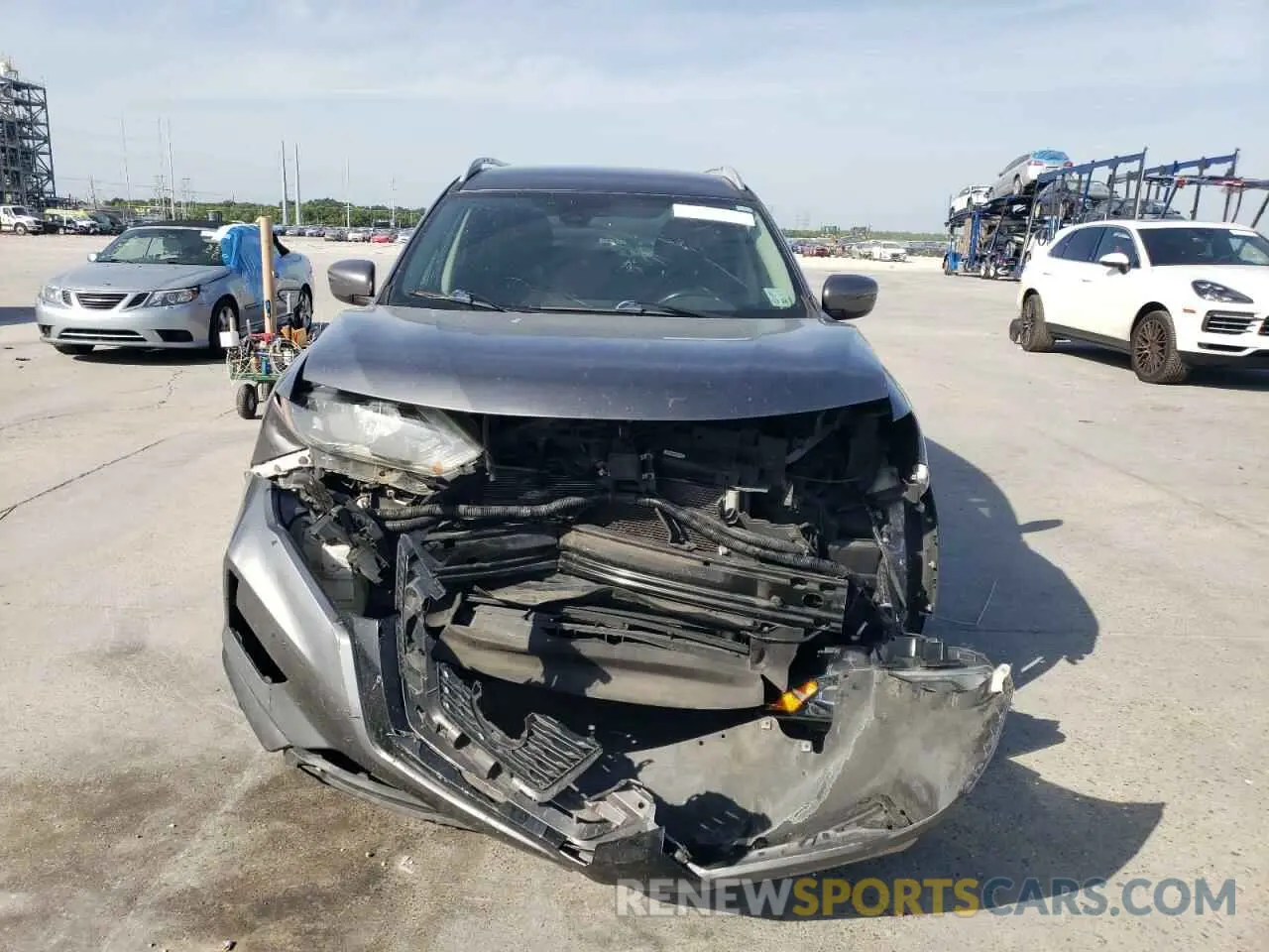 5 fotografías del automóvil dañado 5N1AT2MT2KC797022 NISSAN ROGUE 2019