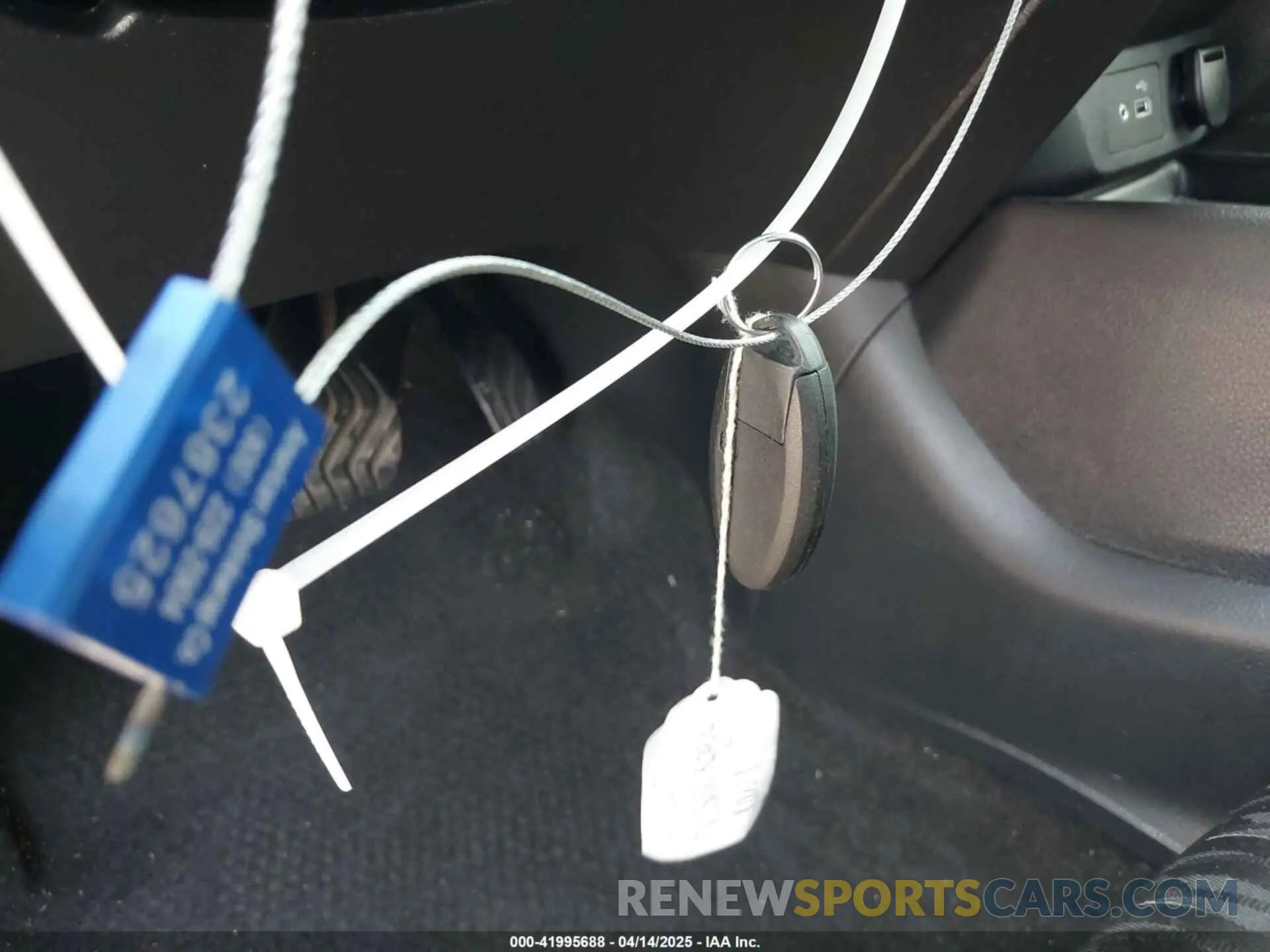 11 fotografías del automóvil dañado 5N1AT2MT3KC715105 NISSAN ROGUE 2019