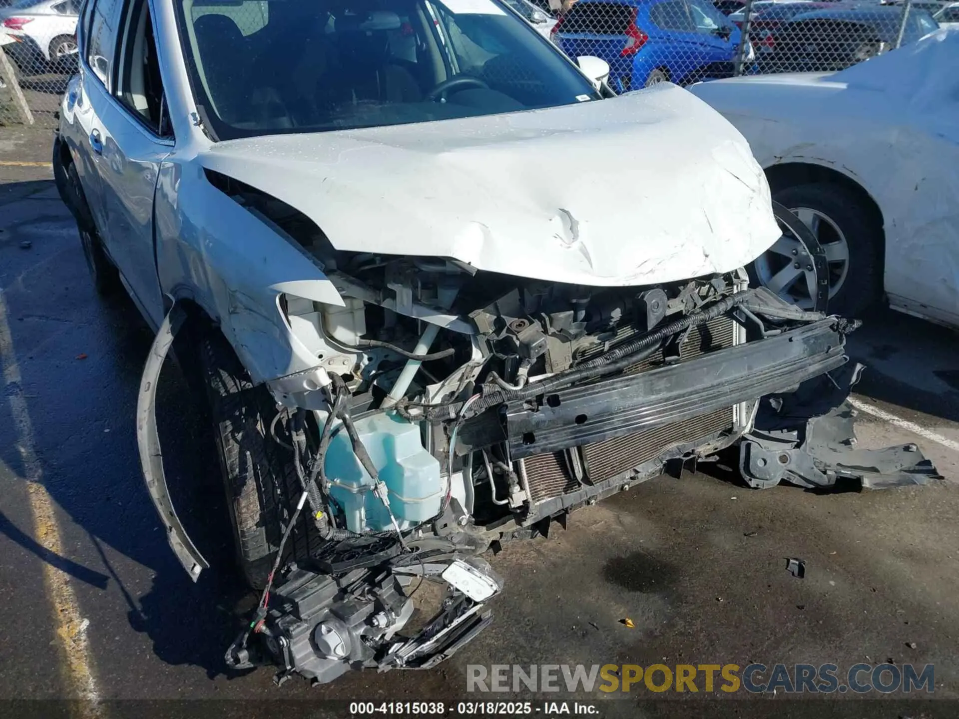 18 fotografías del automóvil dañado 5N1AT2MT3KC736441 NISSAN ROGUE 2019