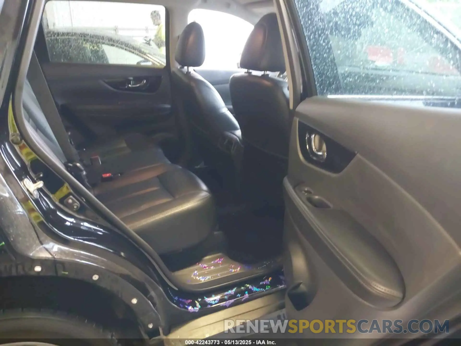 8 fotografías del automóvil dañado 5N1AT2MT3KC760027 NISSAN ROGUE 2019