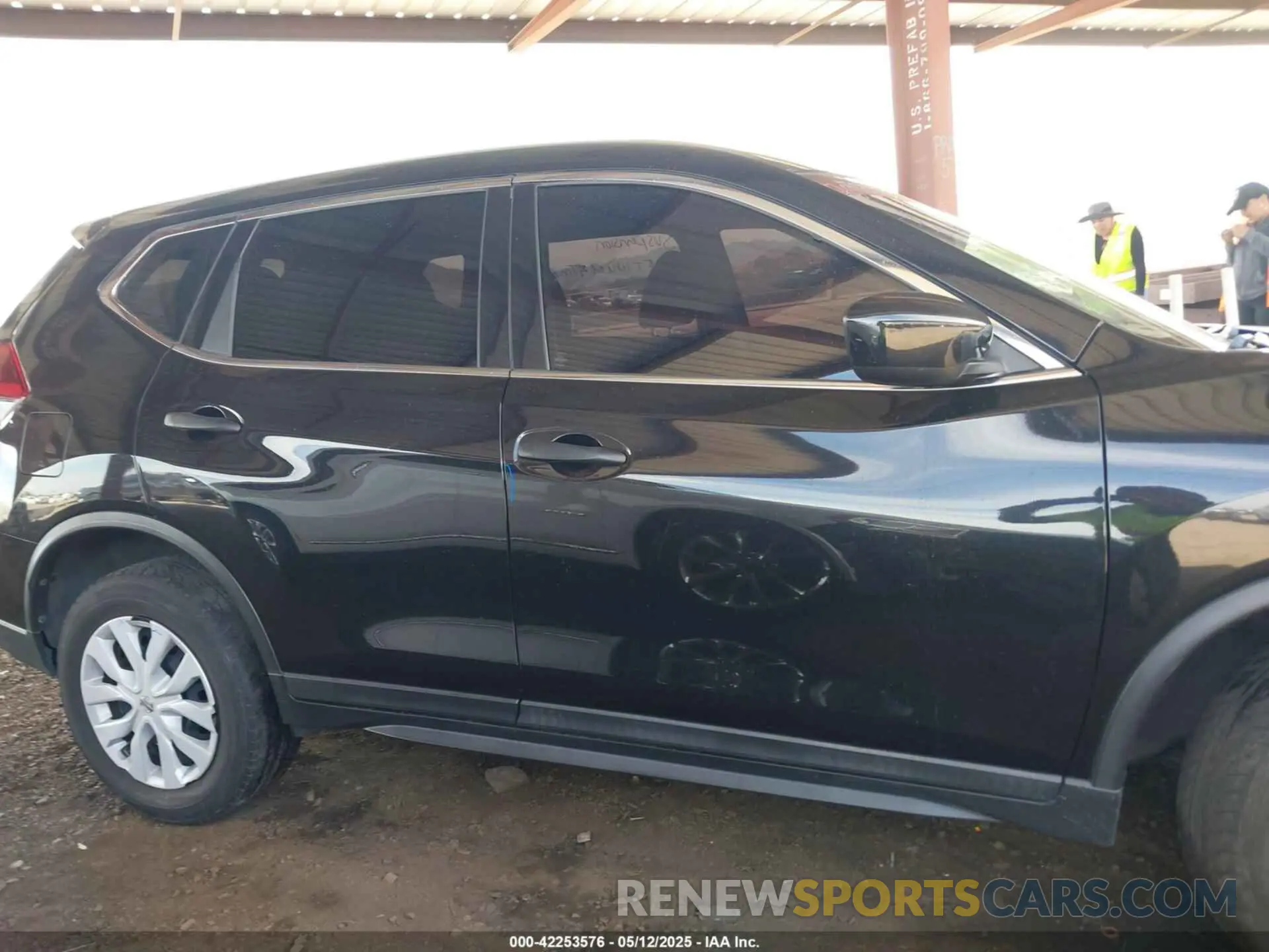 13 fotografías del automóvil dañado 5N1AT2MT3KC768693 NISSAN ROGUE 2019