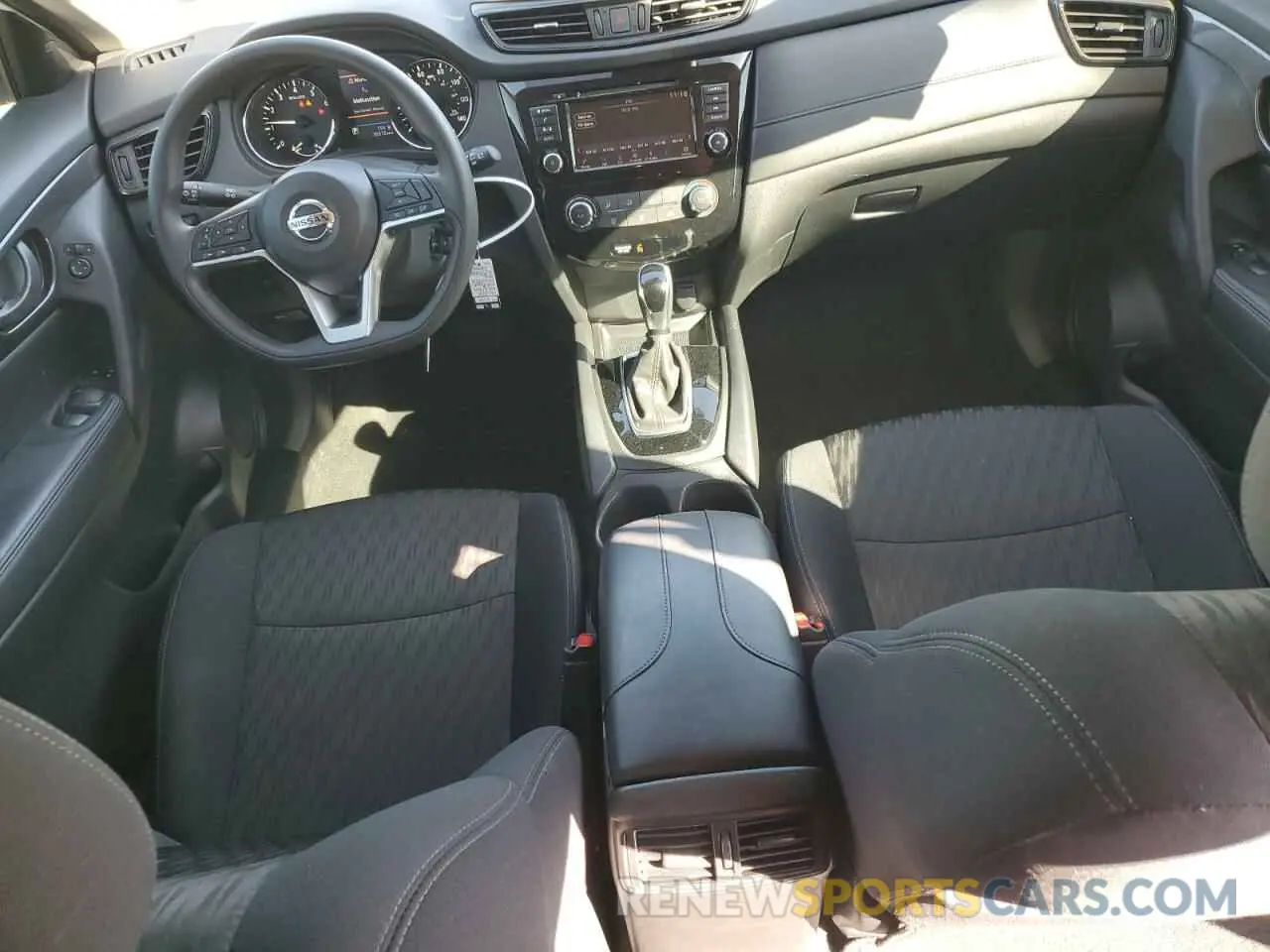 8 fotografías del automóvil dañado 5N1AT2MT3KC782920 NISSAN ROGUE 2019