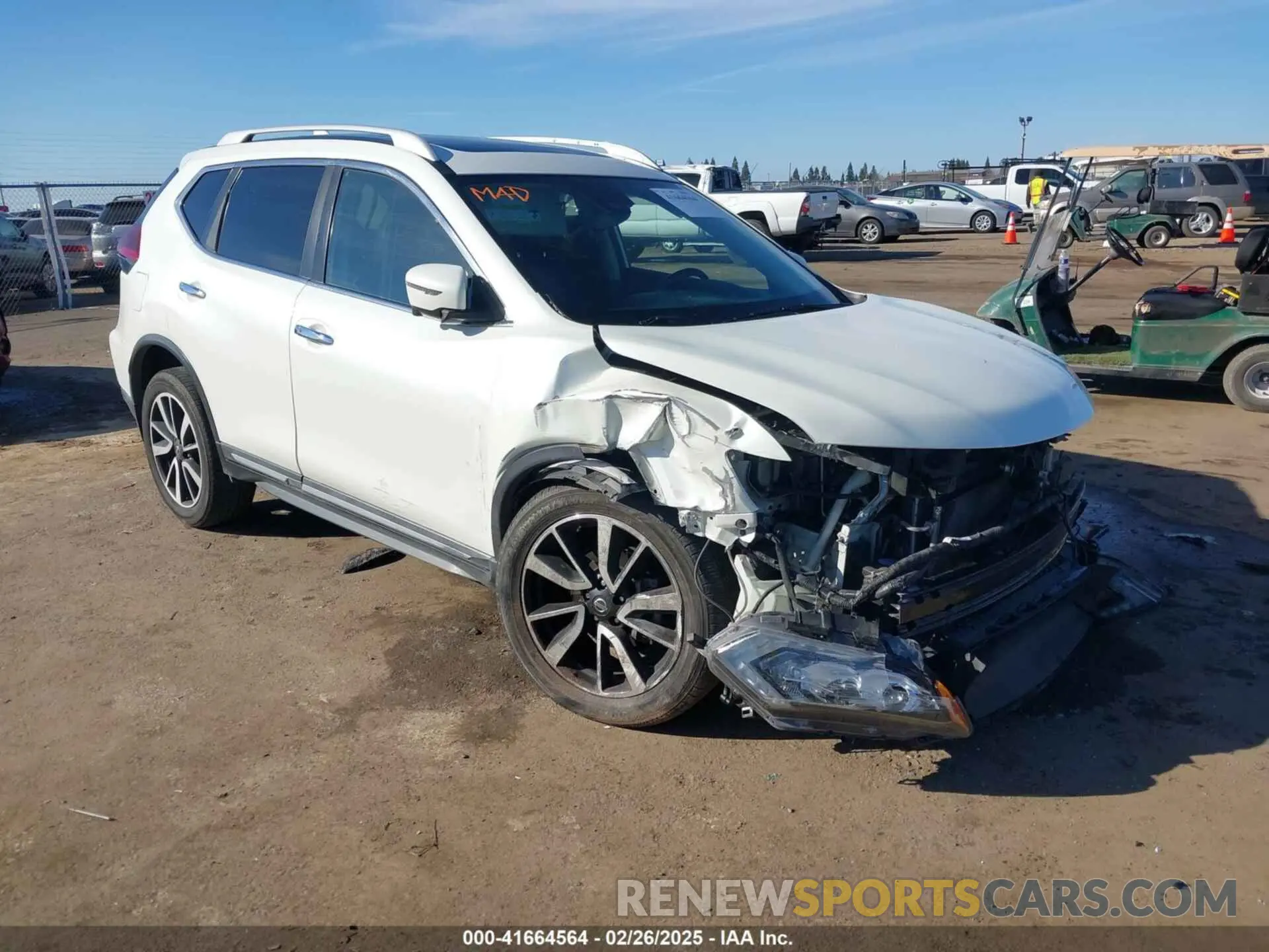 1 fotografías del automóvil dañado 5N1AT2MT3KC799152 NISSAN ROGUE 2019
