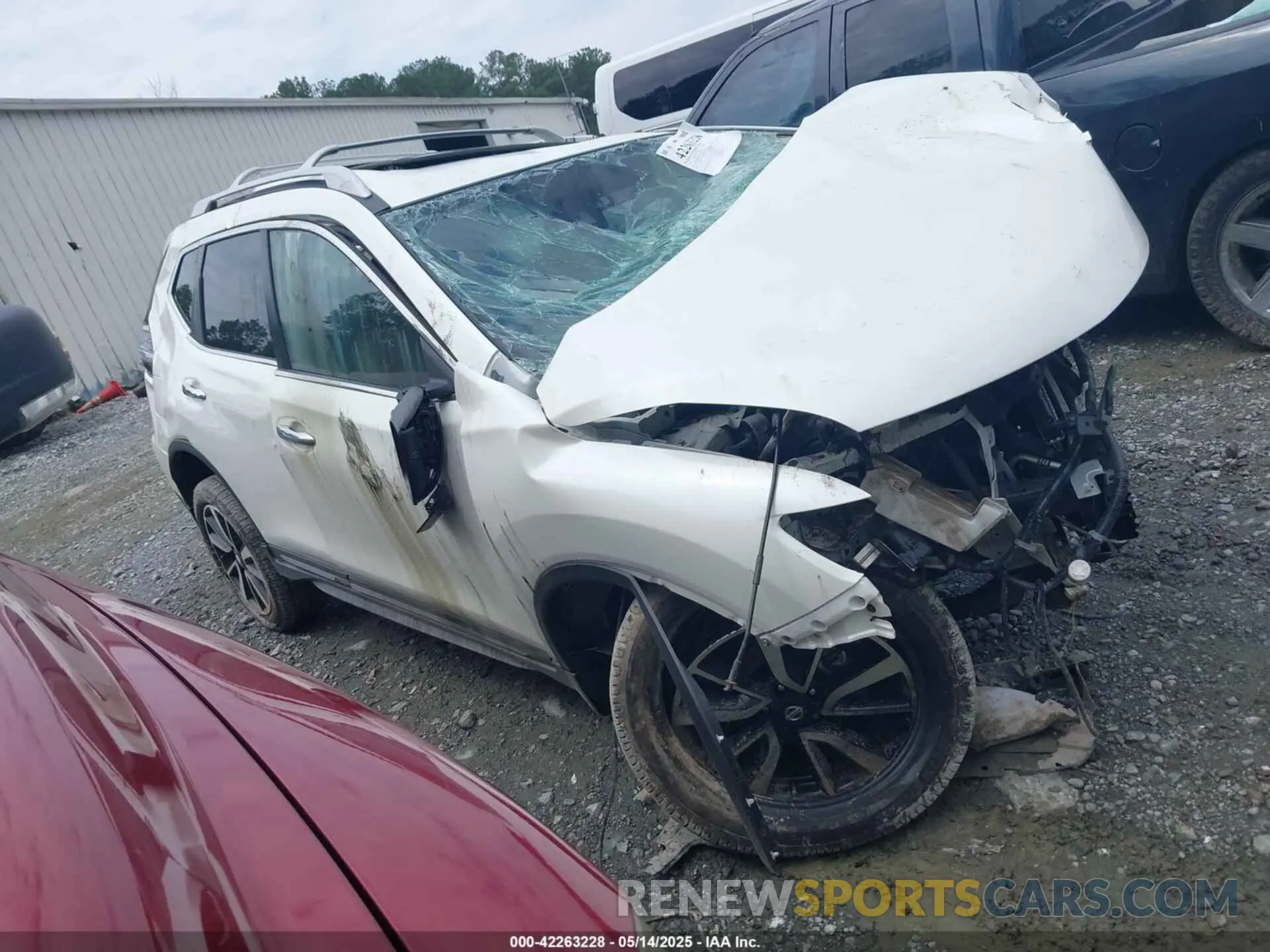 1 fotografías del automóvil dañado 5N1AT2MT3KC816547 NISSAN ROGUE 2019