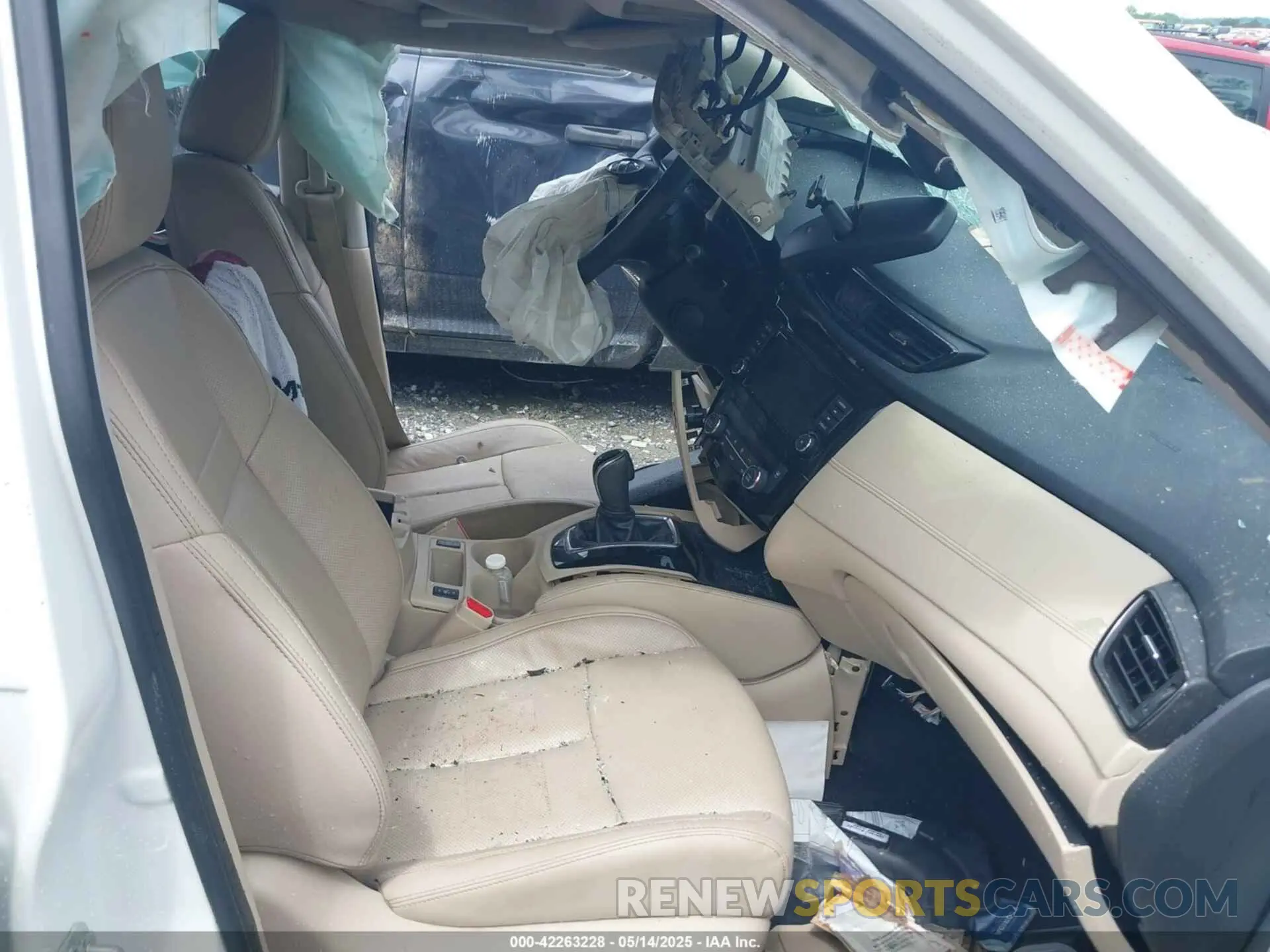 5 fotografías del automóvil dañado 5N1AT2MT3KC816547 NISSAN ROGUE 2019