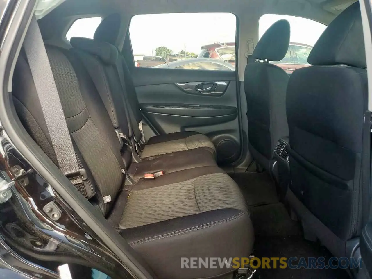 11 fotografías del automóvil dañado 5N1AT2MT3KC837320 NISSAN ROGUE 2019