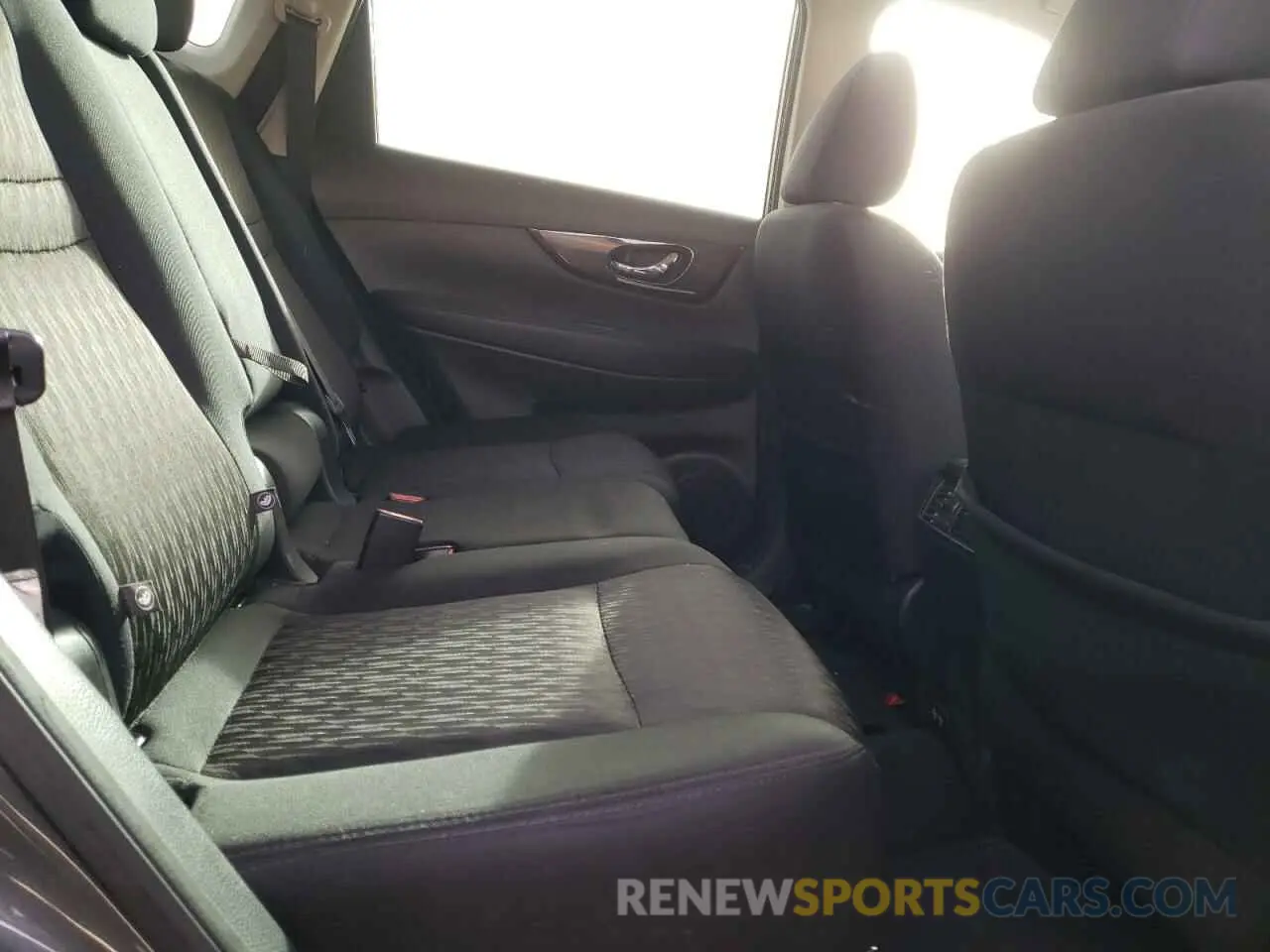 11 fotografías del automóvil dañado 5N1AT2MT4KC801586 NISSAN ROGUE 2019